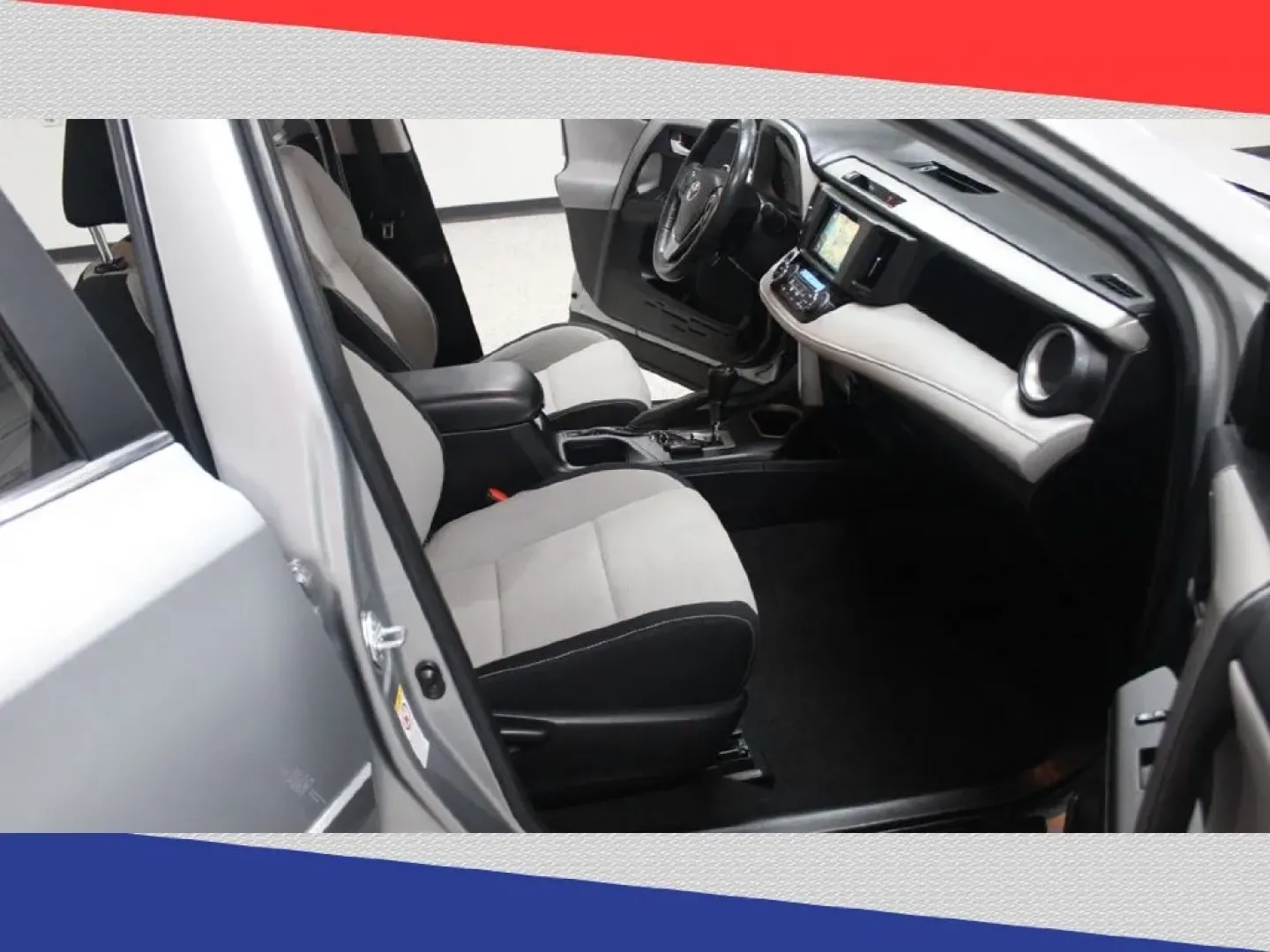 2017 Toyota RAV4 XLE FWD (2T3WFREV2HW) with an 2.5L L4 DOHC 16V engine, 6A transmission, located at 5170 N La Cholla Blvd, Tucson, AZ, 85705, (520) 989-0282, 32.228245, -111.011742 - Are you ready for new adventures on the open road? The 2017 Toyota RAV4 is your perfect companion for weekend escapes, family outings, and daily commutes around Tucson, AZ. This versatile and spacious SUV is designed to make every journey enjoyable, whether you're heading to the Tucson Botanical Gar - Photo#32