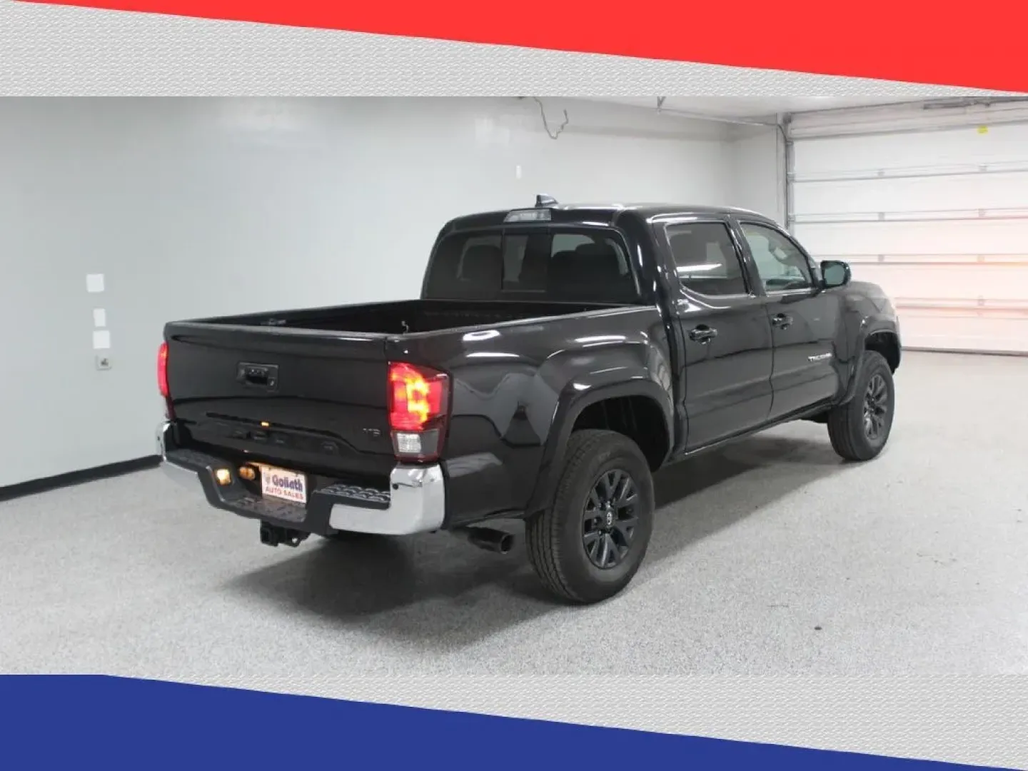 2020 Toyota Tacoma SR5 Double Cab Long Bed V6 6AT 2WD (3TMAZ5CN8LM) with an 3.5L V6 DOHC 24V engine, 6A transmission, located at 5170 N La Cholla Blvd, Tucson, AZ, 85705, (520) 989-0282, 32.228245, -111.011742 - ### Conquer the Road with the 2020 Toyota Tacoma<br /> <br /> Are you ready to elevate your adventures? The 2020 Toyota Tacoma is the perfect companion for outdoor enthusiasts, weekend warriors, and anyone looking for a reliable vehicle that can handle both daily commutes and off-road excitement. Wi - Photo#2