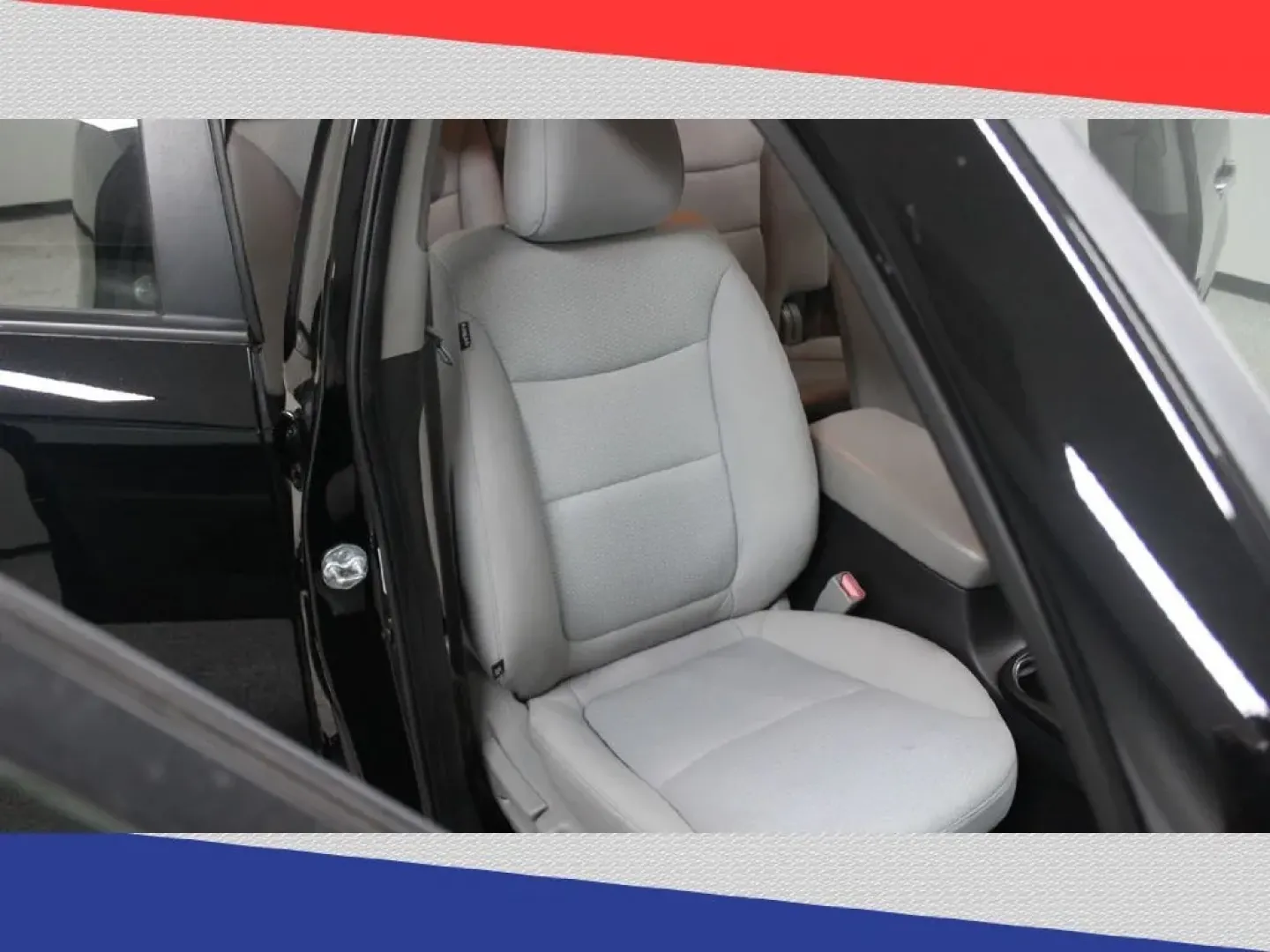 2013 Kia Sorento LX 4WD (5XYKTCA68DG) with an 2.4L L4 DOHC 16V engine, 6-Speed Automatic transmission, located at 5170 N La Cholla Blvd, Tucson, AZ, 85705, (520) 989-0282, 32.228245, -111.011742 - Are you ready to elevate your adventures around Tucson? Whether you're embarking on daily commutes or planning family road trips, this 2013 Kia Sorento at Goliath Auto Sales is the perfect blend of comfort, style, and capability. As a premier pre-owned dealership located at 5170 N La Cholla Blvd, Tu - Photo#27