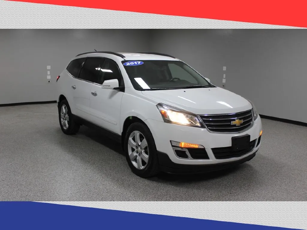 photo of 2017 Chevrolet Traverse 1LT FWD