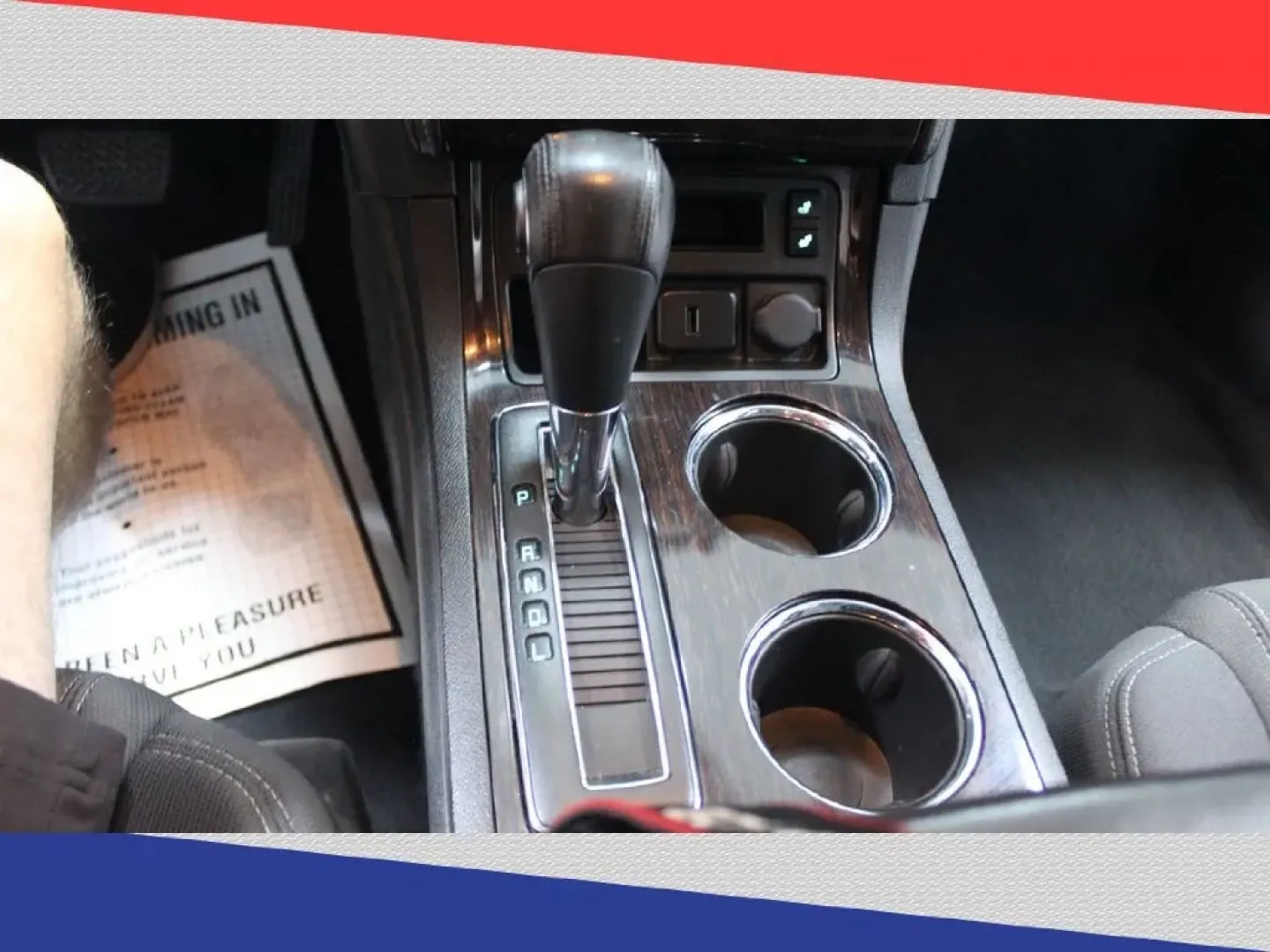 2017 Chevrolet Traverse 1LT FWD (1GNKRGKD3HJ) with an 3.6L V6 DOHC 24V engine, 6A transmission, located at 5170 N La Cholla Blvd, Tucson, AZ, 85705, (520) 989-0282, 32.228245, -111.011742 - Are you ready to elevate your family adventures or weekend getaways? The 2017 Chevrolet Traverse is the perfect companion for those who crave both space and comfort, making it an excellent choice for growing families or anyone who enjoys road trips. With room for up to eight passengers and a spaciou - Photo#21