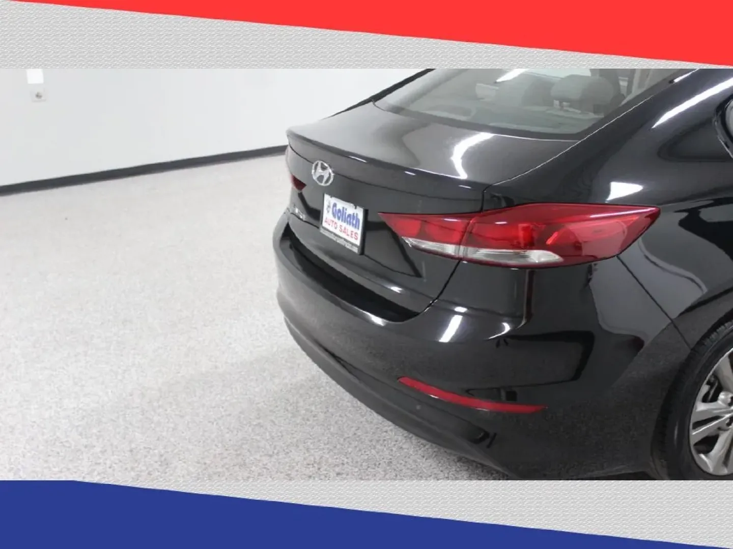 2018 Hyundai Elantra Limited (5NPD84LF3JH) with an 1.8L L4 DOHC 16V engine, 6A transmission, located at 5170 N La Cholla Blvd, Tucson, AZ, 85705, (520) 989-0282, 32.228245, -111.011742 - Are you ready to elevate your daily commute or weekend adventures? Look no further than Goliath Auto Sales in Tucson, AZ, where we proudly offer quality used vehicles that cater to every lifestyle. Nestled conveniently at 5170 N La Cholla Blvd, Tucson, AZ 85705, our pre-owned dealership is your go-t - Photo#23