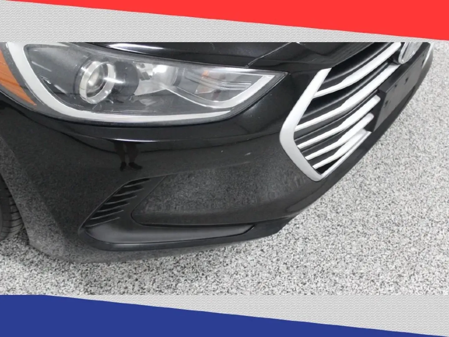 2018 Hyundai Elantra Limited (5NPD84LF3JH) with an 1.8L L4 DOHC 16V engine, 6A transmission, located at 5170 N La Cholla Blvd, Tucson, AZ, 85705, (520) 989-0282, 32.228245, -111.011742 - Are you ready to elevate your daily commute or weekend adventures? Look no further than Goliath Auto Sales in Tucson, AZ, where we proudly offer quality used vehicles that cater to every lifestyle. Nestled conveniently at 5170 N La Cholla Blvd, Tucson, AZ 85705, our pre-owned dealership is your go-t - Photo#30
