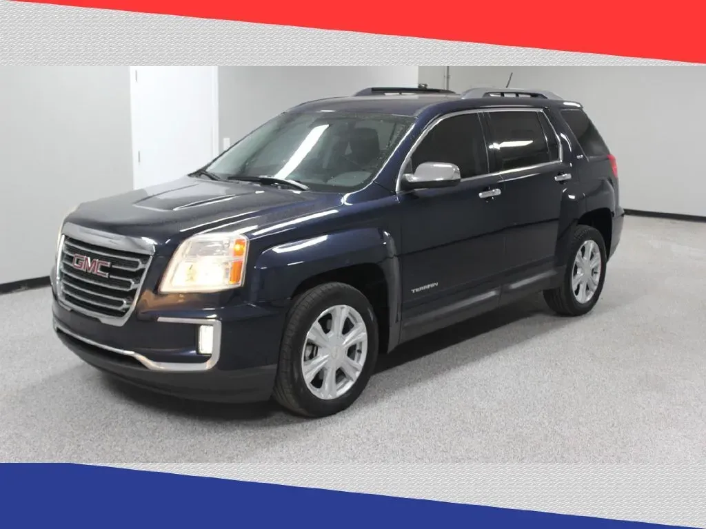 2017 GMC Terrain SLT AWD (2GKFLUEK8H6) with an 2.4L L4 DOHC 16V engine, 6A transmission, located at 5170 N La Cholla Blvd, Tucson, AZ, 85705, (520) 989-0282, 32.228245, -111.011742 - Experience the freedom of adventure with the 2017 GMC Terrain, the ultimate SUV for those who crave both comfort and capability. Whether you're a family looking for a reliable vehicle for school runs and weekend getaways or a commuter ready to tackle city traffic with ease, this pre-owned SUV is tai - Photo#6