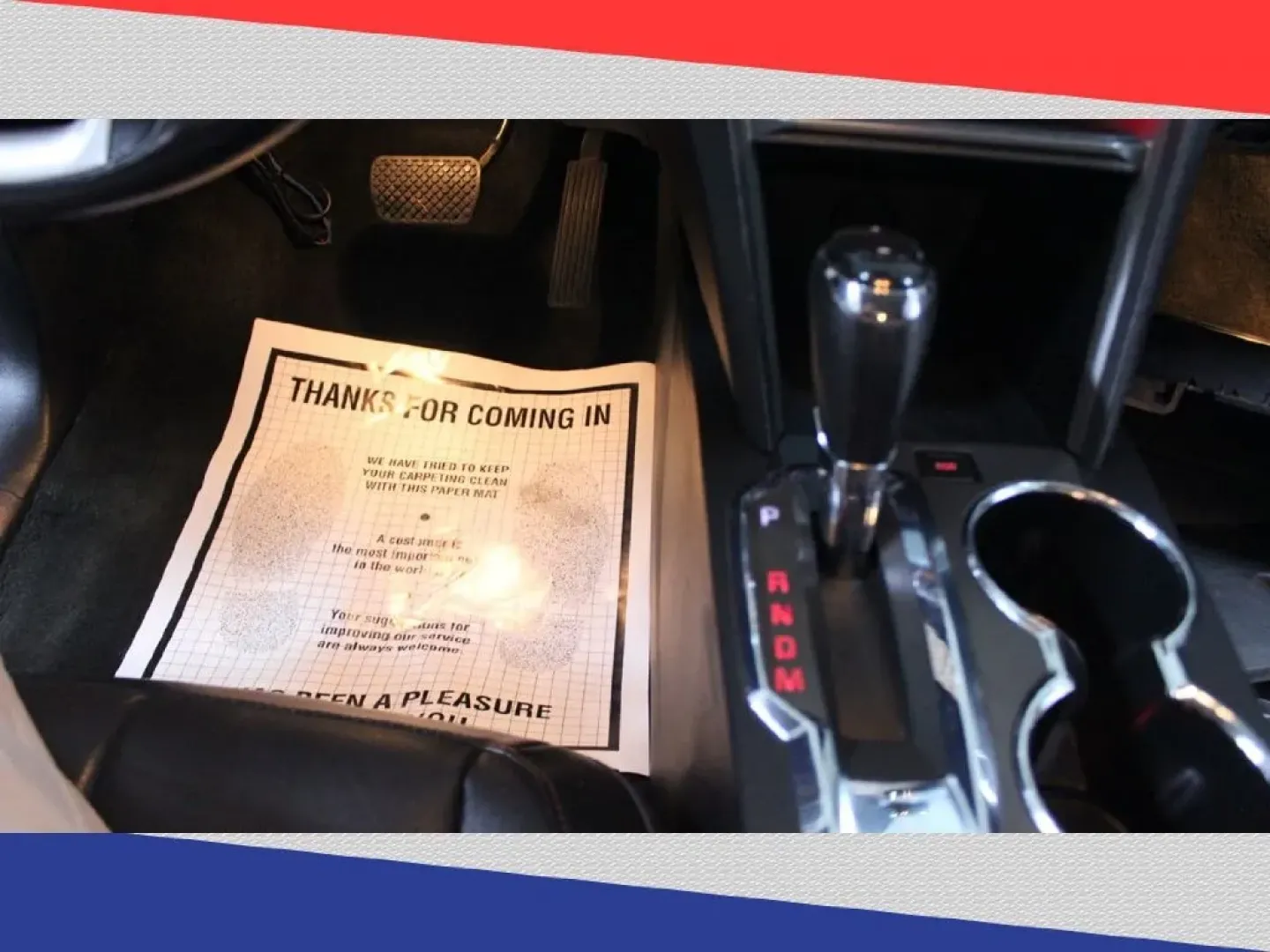 2017 GMC Terrain SLT AWD (2GKFLUEK8H6) with an 2.4L L4 DOHC 16V engine, 6A transmission, located at 5170 N La Cholla Blvd, Tucson, AZ, 85705, (520) 989-0282, 32.228245, -111.011742 - Experience the freedom of adventure with the 2017 GMC Terrain, the ultimate SUV for those who crave both comfort and capability. Whether you're a family looking for a reliable vehicle for school runs and weekend getaways or a commuter ready to tackle city traffic with ease, this pre-owned SUV is tai - Photo#18
