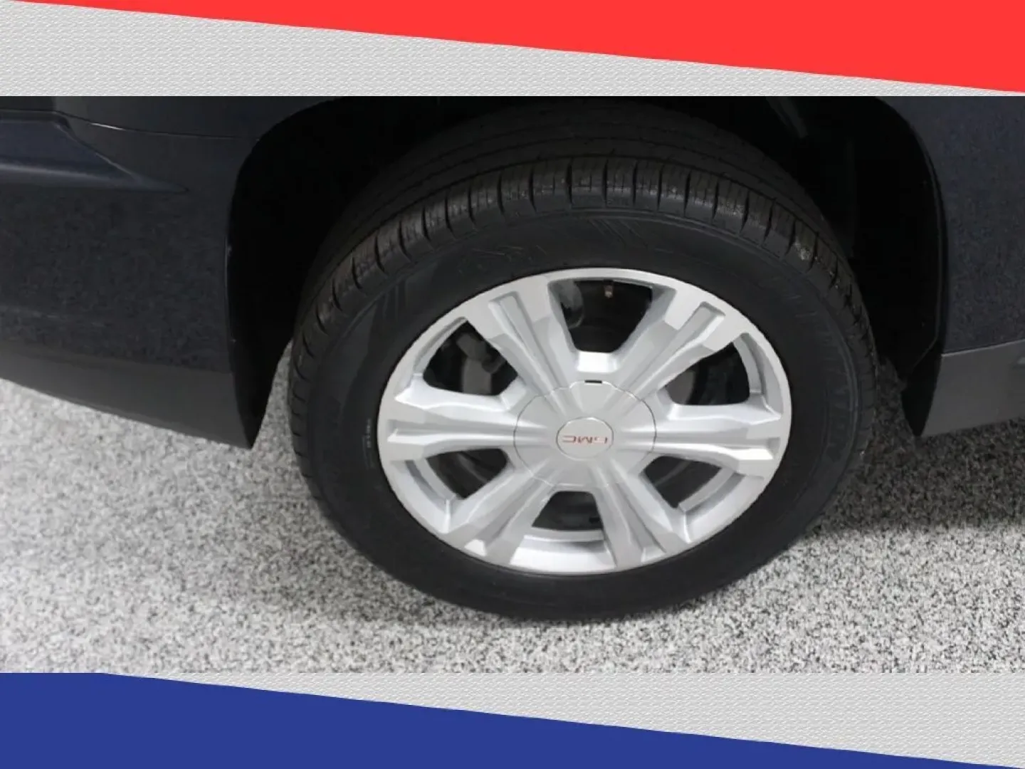 2017 GMC Terrain SLT AWD (2GKFLUEK8H6) with an 2.4L L4 DOHC 16V engine, 6A transmission, located at 5170 N La Cholla Blvd, Tucson, AZ, 85705, (520) 989-0282, 32.228245, -111.011742 - Experience the freedom of adventure with the 2017 GMC Terrain, the ultimate SUV for those who crave both comfort and capability. Whether you're a family looking for a reliable vehicle for school runs and weekend getaways or a commuter ready to tackle city traffic with ease, this pre-owned SUV is tai - Photo#31