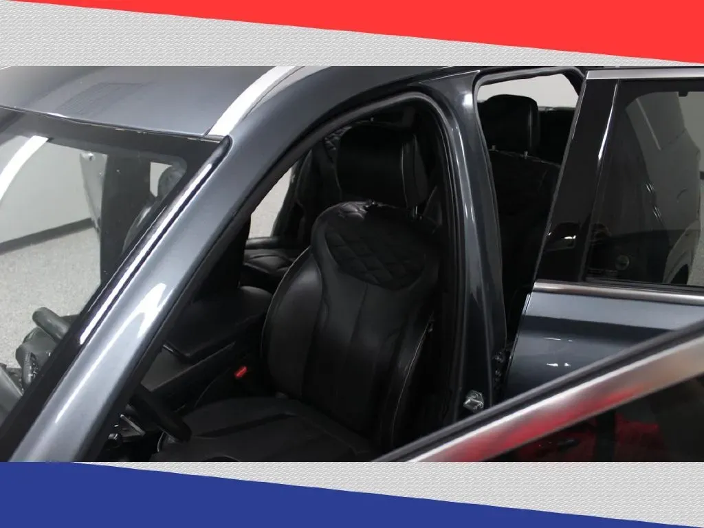 2021 Hyundai Palisade Calligraphy (KM8R74HE6MU) with an 3.8L V6 DOHC 24V engine, 8A transmission, located at 5170 N La Cholla Blvd, Tucson, AZ, 85705, (520) 989-0282, 32.228245, -111.011742 - **Adventure Awaits with the 2021 Hyundai Palisade Perfect for Family Outings or Weekend Getaways!**<br /> <br /> Are you searching for a spacious and reliable SUV that can handle all your family adventures? Look no further than this stunning 2021 Hyundai Palisade, now available at Goliath Auto Sale - Photo#11