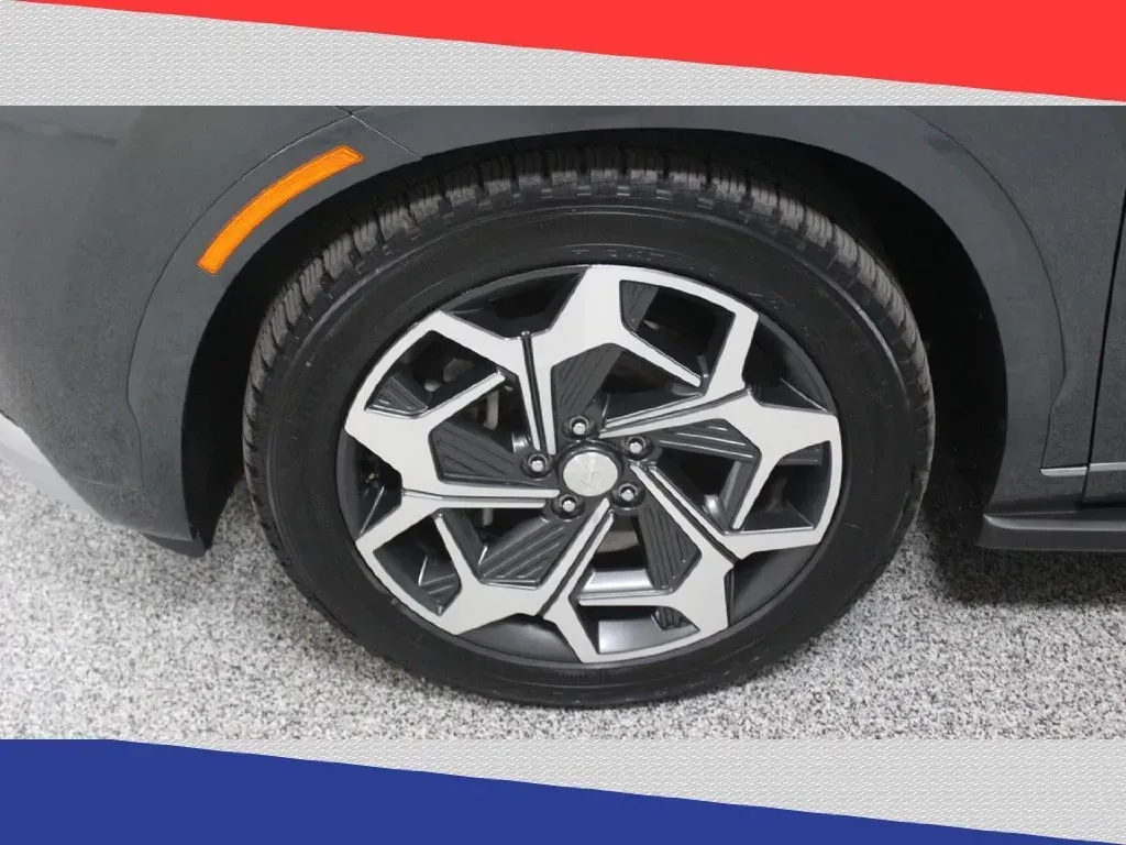 2021 Hyundai Palisade Calligraphy (KM8R74HE6MU) with an 3.8L V6 DOHC 24V engine, 8A transmission, located at 5170 N La Cholla Blvd, Tucson, AZ, 85705, (520) 989-0282, 32.228245, -111.011742 - **Adventure Awaits with the 2021 Hyundai Palisade Perfect for Family Outings or Weekend Getaways!**<br /> <br /> Are you searching for a spacious and reliable SUV that can handle all your family adventures? Look no further than this stunning 2021 Hyundai Palisade, now available at Goliath Auto Sale - Photo#47