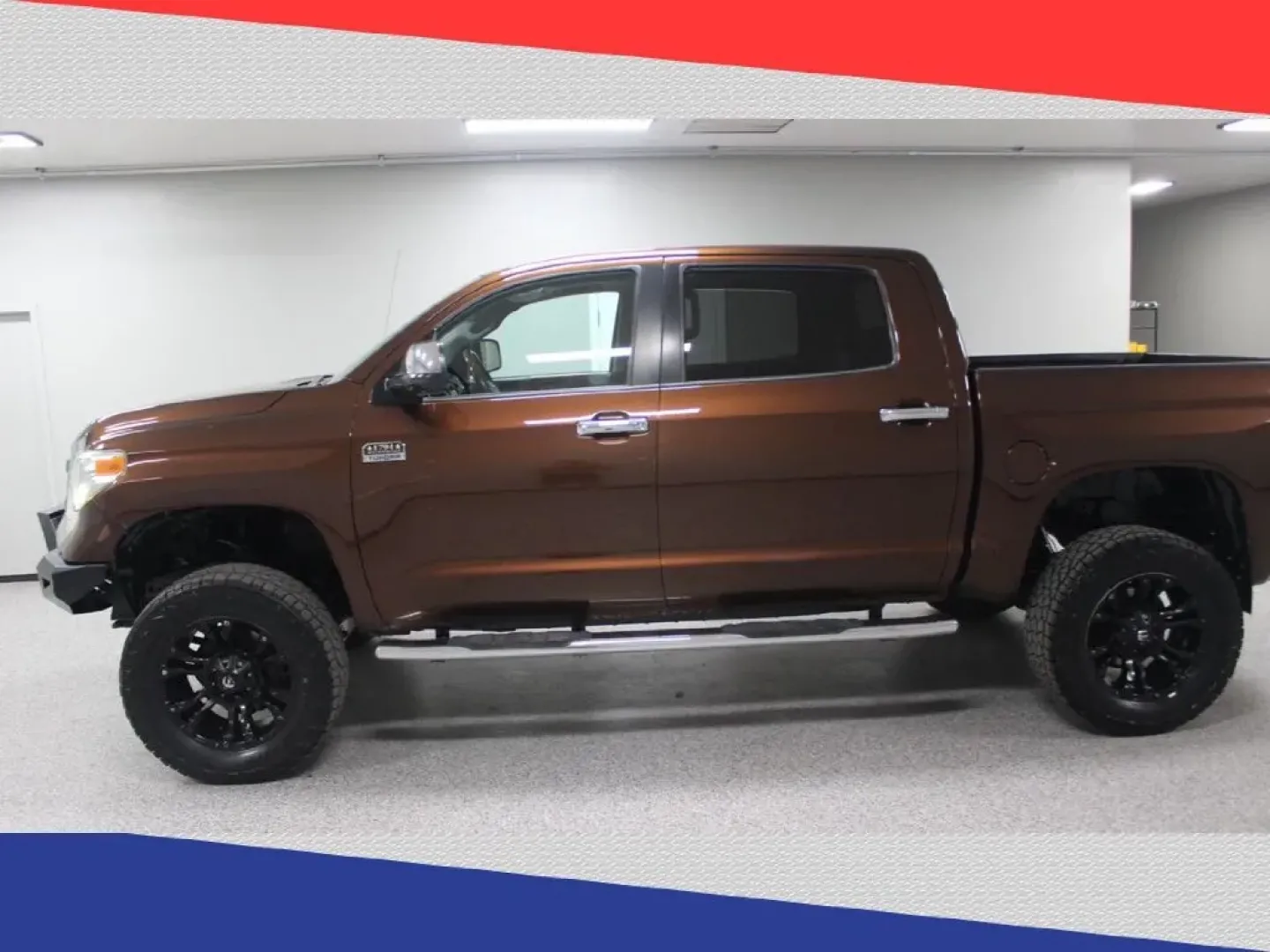 2014 Toyota Tundra Platinum CrewMax 5.7L FFV 4WD (5TFAW5F16EX) with an 5.7L V8 DOHC 32V engine, 6-Speed Automatic transmission, located at 5170 N La Cholla Blvd, Tucson, AZ, 85705, (520) 989-0282, 32.228245, -111.011742 - **Unleash Your Adventurous Spirit with the 2014 Toyota Tundra!**<br /> <br /> Are you looking for a reliable vehicle that can handle everything life throws your way? Whether you're a weekend warrior seeking outdoor escapades, a busy professional needing a dependable ride for long commutes, or a grow - Photo#5