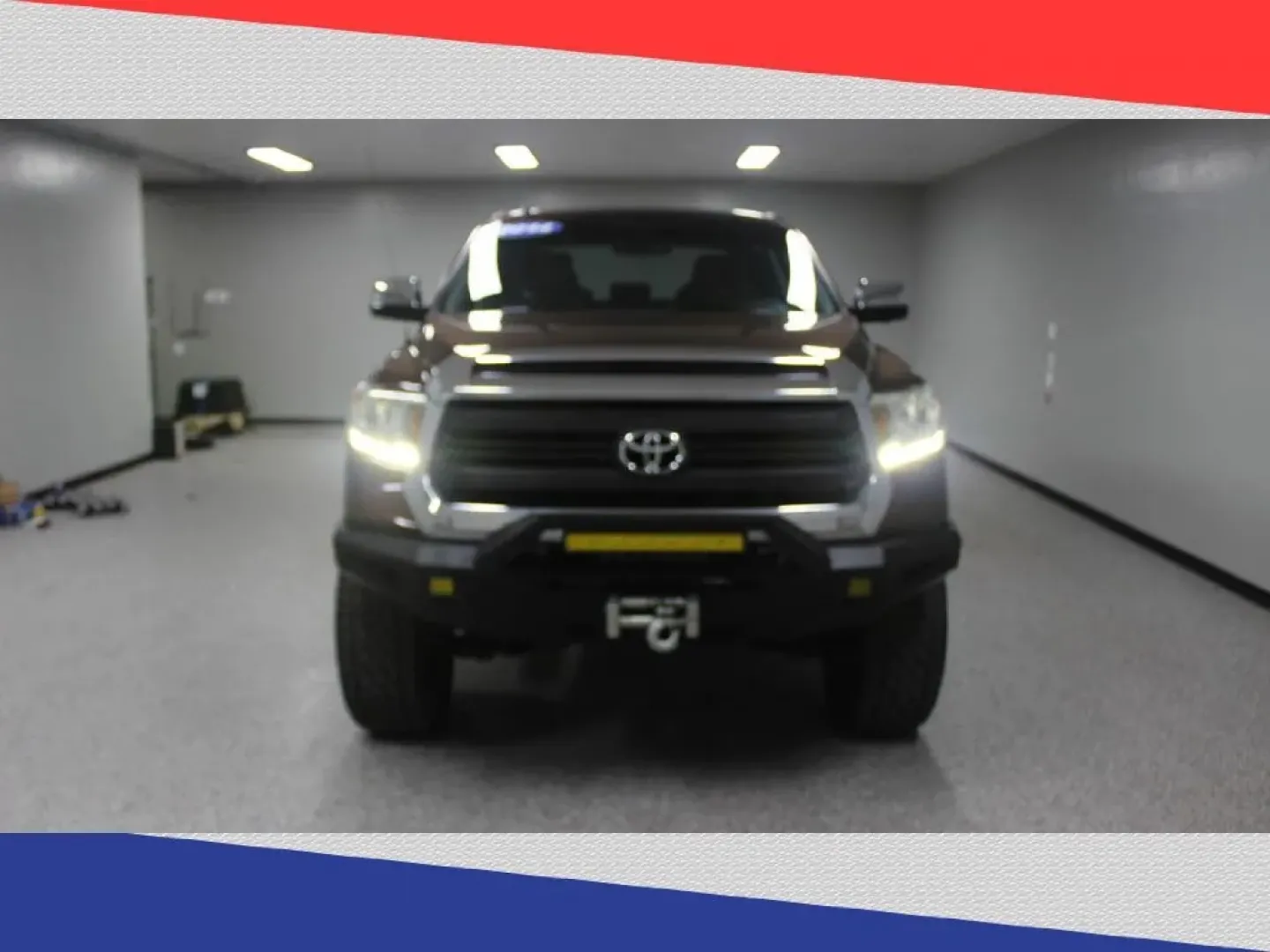 2014 Toyota Tundra Platinum CrewMax 5.7L FFV 4WD (5TFAW5F16EX) with an 5.7L V8 DOHC 32V engine, 6-Speed Automatic transmission, located at 5170 N La Cholla Blvd, Tucson, AZ, 85705, (520) 989-0282, 32.228245, -111.011742 - **Unleash Your Adventurous Spirit with the 2014 Toyota Tundra!**<br /> <br /> Are you looking for a reliable vehicle that can handle everything life throws your way? Whether you're a weekend warrior seeking outdoor escapades, a busy professional needing a dependable ride for long commutes, or a grow - Photo#7