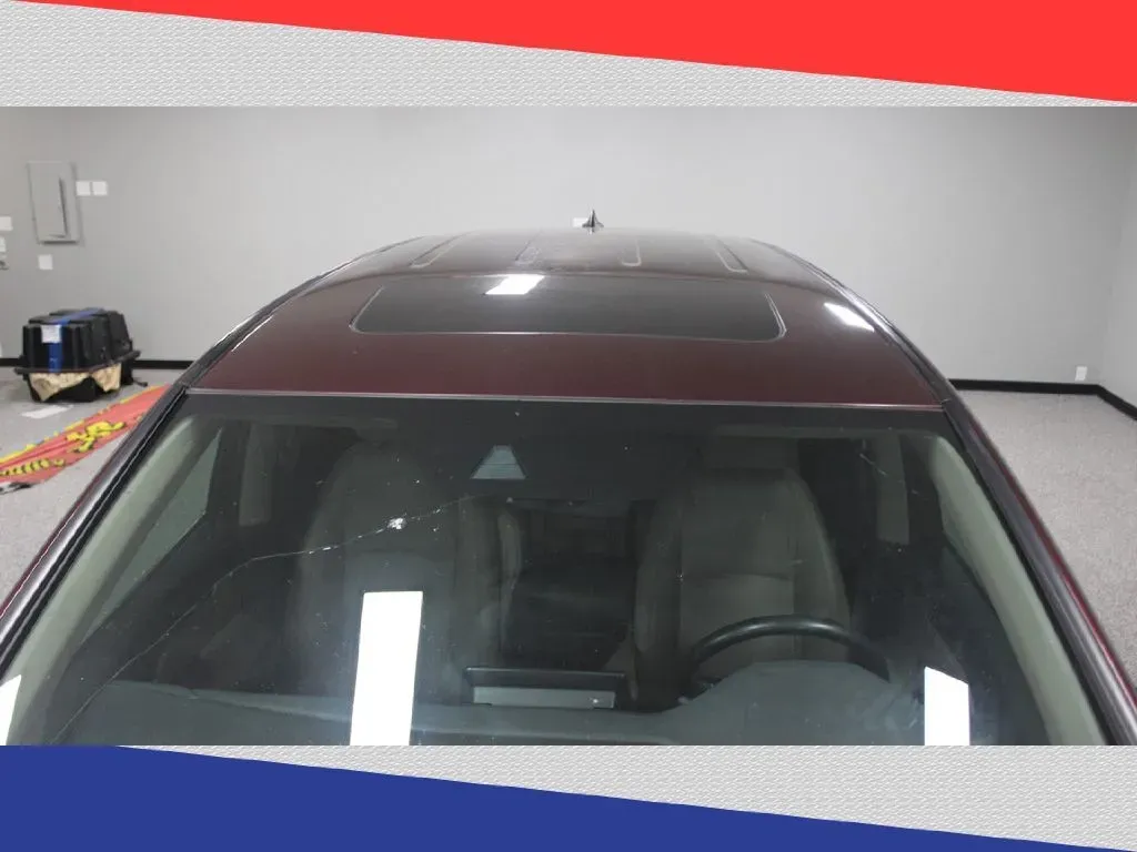 2018 Honda Odyssey EXR (5FNRL6H76JB) with an 3.5L V6 SOHC 24V engine, 6A transmission, located at 5170 N La Cholla Blvd, Tucson, AZ, 85705, (520) 989-0282, 32.228245, -111.011742 - **Discover the Ideal Family Adventure with the 2018 Honda Odyssey at Goliath Auto Sales!**<br /> <br /> Are you looking for a reliable and spacious vehicle that can comfortably accommodate your growing family while providing the ultimate convenience for your everyday adventures? Look no further than - Photo#7