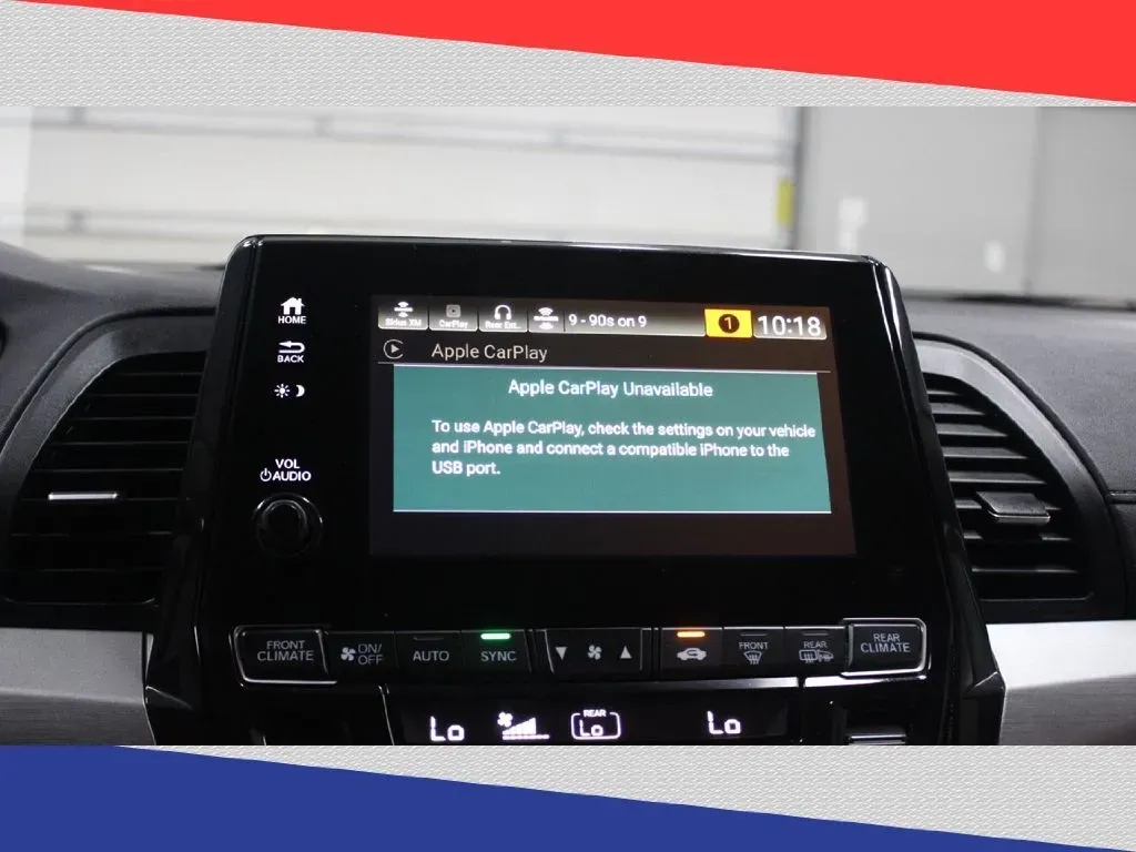 2018 Honda Odyssey EXR (5FNRL6H76JB) with an 3.5L V6 SOHC 24V engine, 6A transmission, located at 5170 N La Cholla Blvd, Tucson, AZ, 85705, (520) 989-0282, 32.228245, -111.011742 - **Discover the Ideal Family Adventure with the 2018 Honda Odyssey at Goliath Auto Sales!**<br /> <br /> Are you looking for a reliable and spacious vehicle that can comfortably accommodate your growing family while providing the ultimate convenience for your everyday adventures? Look no further than - Photo#17