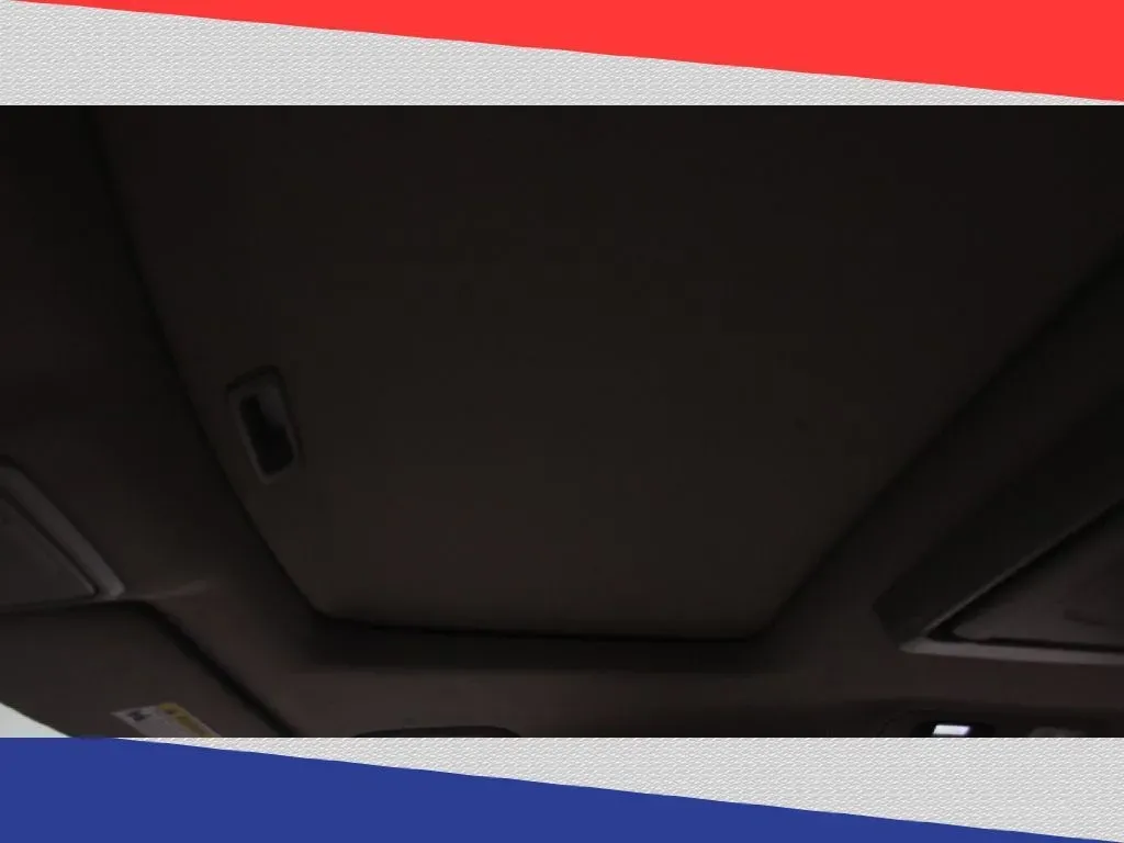 2018 Honda Odyssey EXR (5FNRL6H76JB) with an 3.5L V6 SOHC 24V engine, 6A transmission, located at 5170 N La Cholla Blvd, Tucson, AZ, 85705, (520) 989-0282, 32.228245, -111.011742 - **Discover the Ideal Family Adventure with the 2018 Honda Odyssey at Goliath Auto Sales!**<br /> <br /> Are you looking for a reliable and spacious vehicle that can comfortably accommodate your growing family while providing the ultimate convenience for your everyday adventures? Look no further than - Photo#20