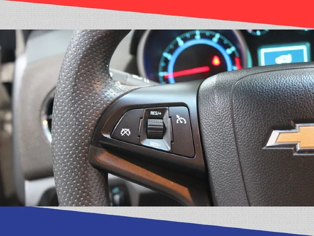 2016 Chevrolet Cruze 2LT Auto (1G1PE5SB8G7) with an 1.4L L4 DOHC 16V TURBO engine, 6-Speed Automatic transmission, located at 5170 N La Cholla Blvd, Tucson, AZ, 85705, (520) 989-0282, 32.228245, -111.011742 - Are you looking for the perfect blend of style, efficiency, and affordability for your daily commute or weekend adventures? Look no further than this vibrant 2016 Chevrolet Cruze sedan available at Goliath Auto Sales in Tucson, AZ. With its sleek design and impressive fuel economy, this pre-owned ge - Photo#15