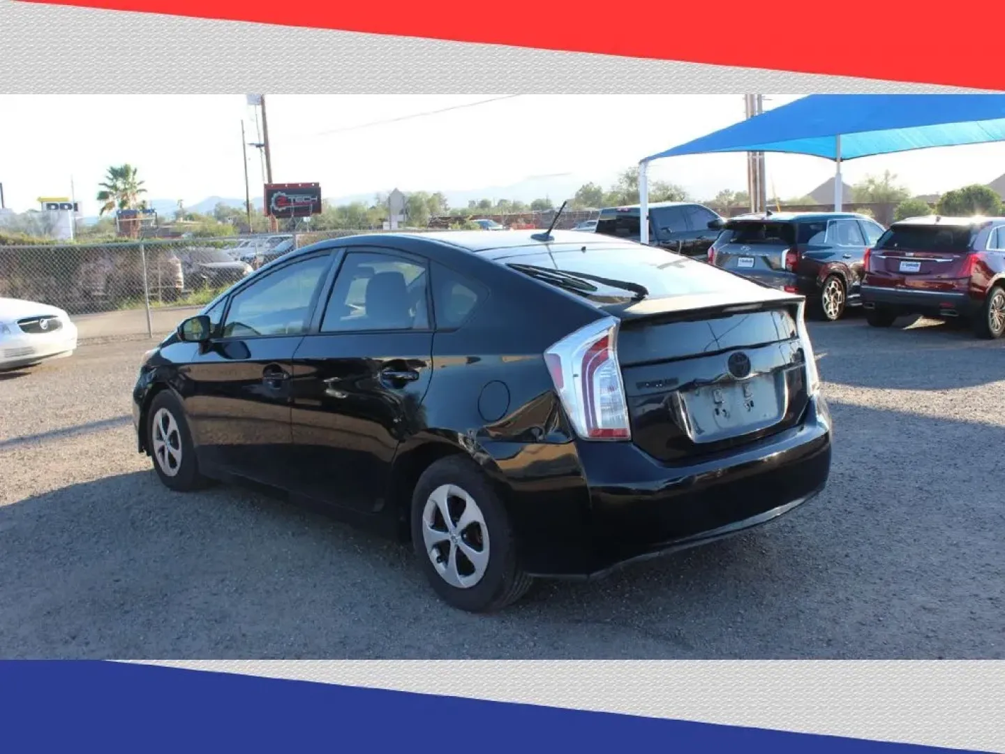 2012 Toyota Prius Prius II (JTDKN3DU1C5) with an 1.8L L4 DOHC 16V HYBRID engine, Continuously Variable Transmission transmission, located at 5170 N La Cholla Blvd, Tucson, AZ, 85705, (520) 989-0282, 32.228245, -111.011742 - **Explore the Open Road with Confidence: 2012 Toyota Prius Hatchback at Goliath Auto Sales!**<br /> <br /> Are you ready to elevate your daily commute, road trips, or family outings? The 2012 Toyota Prius is the perfect vehicle for those looking to embrace a lifestyle that values efficiency, comfort - Photo#4
