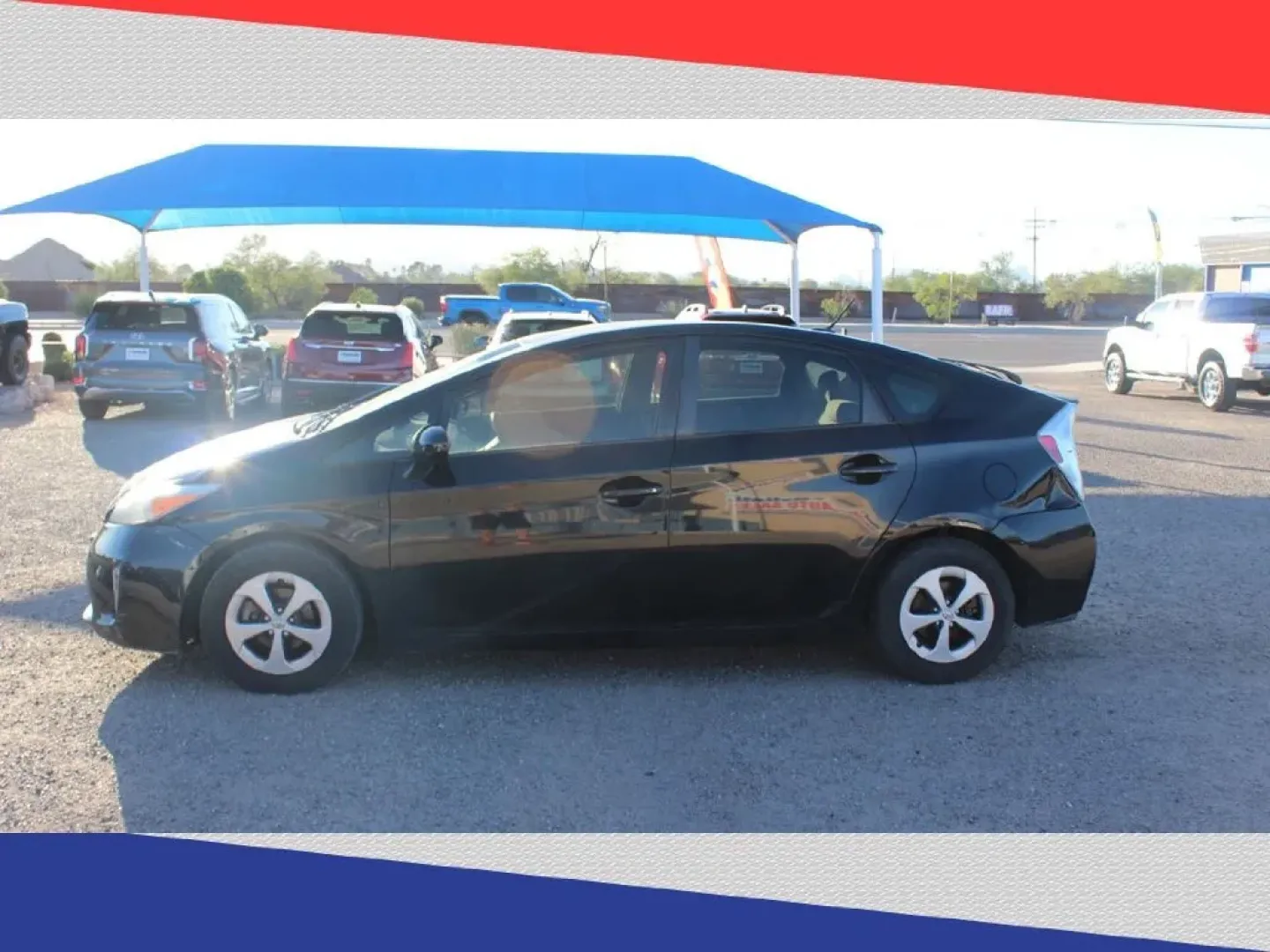 2012 Toyota Prius Prius II (JTDKN3DU1C5) with an 1.8L L4 DOHC 16V HYBRID engine, Continuously Variable Transmission transmission, located at 5170 N La Cholla Blvd, Tucson, AZ, 85705, (520) 989-0282, 32.228245, -111.011742 - **Explore the Open Road with Confidence: 2012 Toyota Prius Hatchback at Goliath Auto Sales!**<br /> <br /> Are you ready to elevate your daily commute, road trips, or family outings? The 2012 Toyota Prius is the perfect vehicle for those looking to embrace a lifestyle that values efficiency, comfort - Photo#5