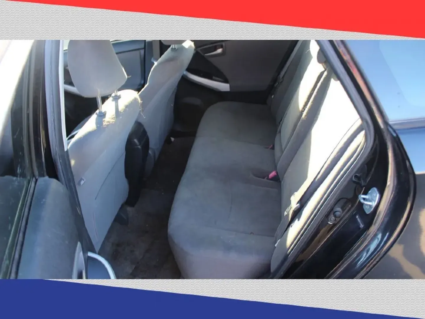 2012 Toyota Prius Prius II (JTDKN3DU1C5) with an 1.8L L4 DOHC 16V HYBRID engine, Continuously Variable Transmission transmission, located at 5170 N La Cholla Blvd, Tucson, AZ, 85705, (520) 989-0282, 32.228245, -111.011742 - **Explore the Open Road with Confidence: 2012 Toyota Prius Hatchback at Goliath Auto Sales!**<br /> <br /> Are you ready to elevate your daily commute, road trips, or family outings? The 2012 Toyota Prius is the perfect vehicle for those looking to embrace a lifestyle that values efficiency, comfort - Photo#12