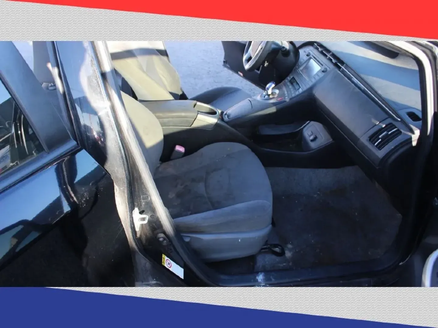 2012 Toyota Prius Prius II (JTDKN3DU1C5) with an 1.8L L4 DOHC 16V HYBRID engine, Continuously Variable Transmission transmission, located at 5170 N La Cholla Blvd, Tucson, AZ, 85705, (520) 989-0282, 32.228245, -111.011742 - **Explore the Open Road with Confidence: 2012 Toyota Prius Hatchback at Goliath Auto Sales!**<br /> <br /> Are you ready to elevate your daily commute, road trips, or family outings? The 2012 Toyota Prius is the perfect vehicle for those looking to embrace a lifestyle that values efficiency, comfort - Photo#14