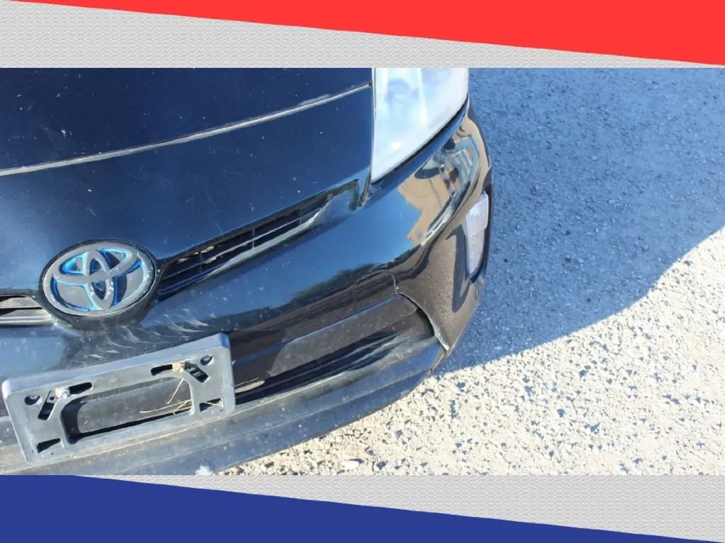 2012 Toyota Prius Prius II (JTDKN3DU1C5) with an 1.8L L4 DOHC 16V HYBRID engine, Continuously Variable Transmission transmission, located at 5170 N La Cholla Blvd, Tucson, AZ, 85705, (520) 989-0282, 32.228245, -111.011742 - **Explore the Open Road with Confidence: 2012 Toyota Prius Hatchback at Goliath Auto Sales!**<br /> <br /> Are you ready to elevate your daily commute, road trips, or family outings? The 2012 Toyota Prius is the perfect vehicle for those looking to embrace a lifestyle that values efficiency, comfort - Photo#17