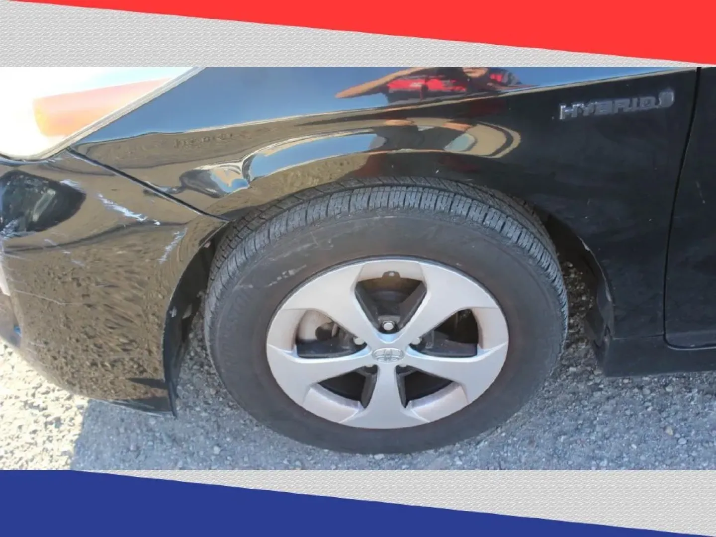 2012 Toyota Prius Prius II (JTDKN3DU1C5) with an 1.8L L4 DOHC 16V HYBRID engine, Continuously Variable Transmission transmission, located at 5170 N La Cholla Blvd, Tucson, AZ, 85705, (520) 989-0282, 32.228245, -111.011742 - **Explore the Open Road with Confidence: 2012 Toyota Prius Hatchback at Goliath Auto Sales!**<br /> <br /> Are you ready to elevate your daily commute, road trips, or family outings? The 2012 Toyota Prius is the perfect vehicle for those looking to embrace a lifestyle that values efficiency, comfort - Photo#29