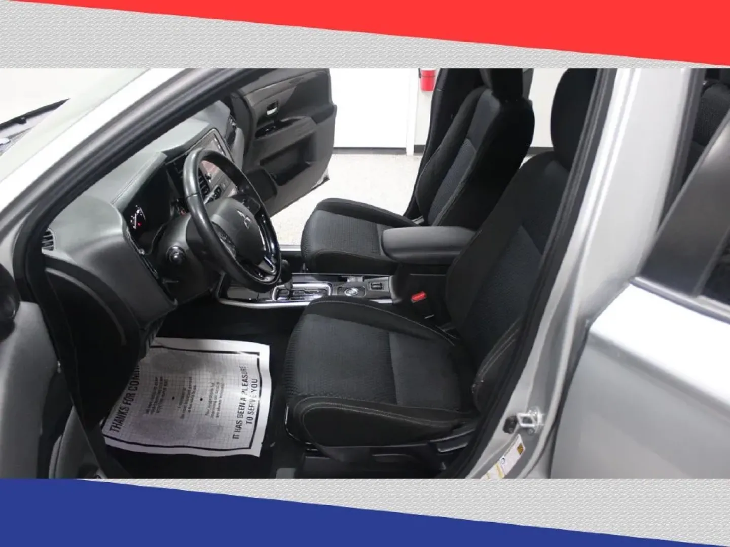 2018 Mitsubishi Outlander SEL AWD (JA4AZ3A38JZ) with an 2.4L L4 DOHC 16V engine, CVT transmission, located at 5170 N La Cholla Blvd, Tucson, AZ, 85705, (520) 989-0282, 32.228245, -111.011742 - Experience the ultimate blend of comfort, versatility, and style with this stunning 2018 Mitsubishi Outlander, now available at Goliath Auto Sales in Tucson, AZ. Whether you're a growing family in need of a spacious ride, a daily commuter looking for efficiency, or an adventurer ready for weekend ge - Photo#10