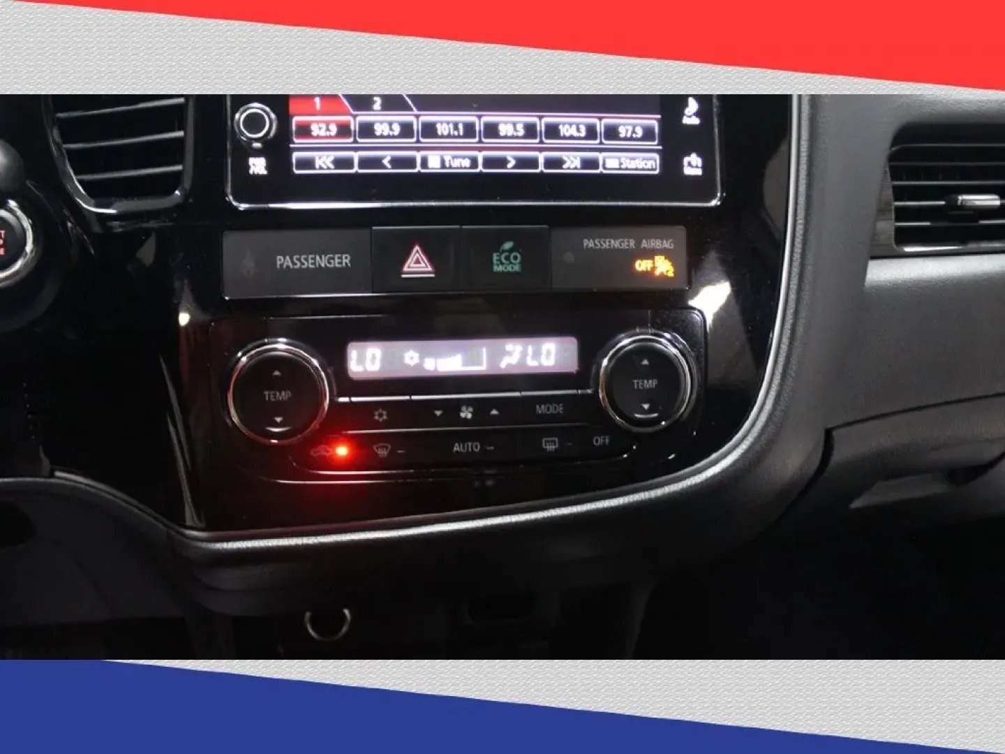 2018 Mitsubishi Outlander SEL AWD (JA4AZ3A38JZ) with an 2.4L L4 DOHC 16V engine, CVT transmission, located at 5170 N La Cholla Blvd, Tucson, AZ, 85705, (520) 989-0282, 32.228245, -111.011742 - Experience the ultimate blend of comfort, versatility, and style with this stunning 2018 Mitsubishi Outlander, now available at Goliath Auto Sales in Tucson, AZ. Whether you're a growing family in need of a spacious ride, a daily commuter looking for efficiency, or an adventurer ready for weekend ge - Photo#22