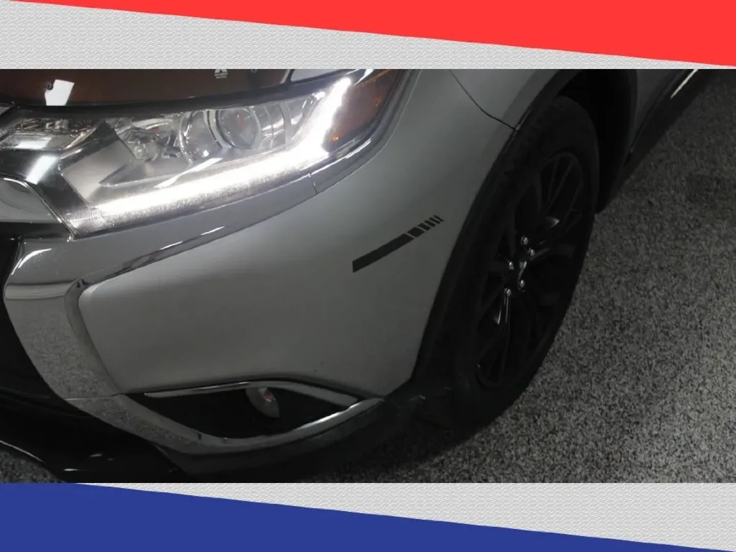 2018 Mitsubishi Outlander SEL AWD (JA4AZ3A38JZ) with an 2.4L L4 DOHC 16V engine, CVT transmission, located at 5170 N La Cholla Blvd, Tucson, AZ, 85705, (520) 989-0282, 32.228245, -111.011742 - Experience the ultimate blend of comfort, versatility, and style with this stunning 2018 Mitsubishi Outlander, now available at Goliath Auto Sales in Tucson, AZ. Whether you're a growing family in need of a spacious ride, a daily commuter looking for efficiency, or an adventurer ready for weekend ge - Photo#37