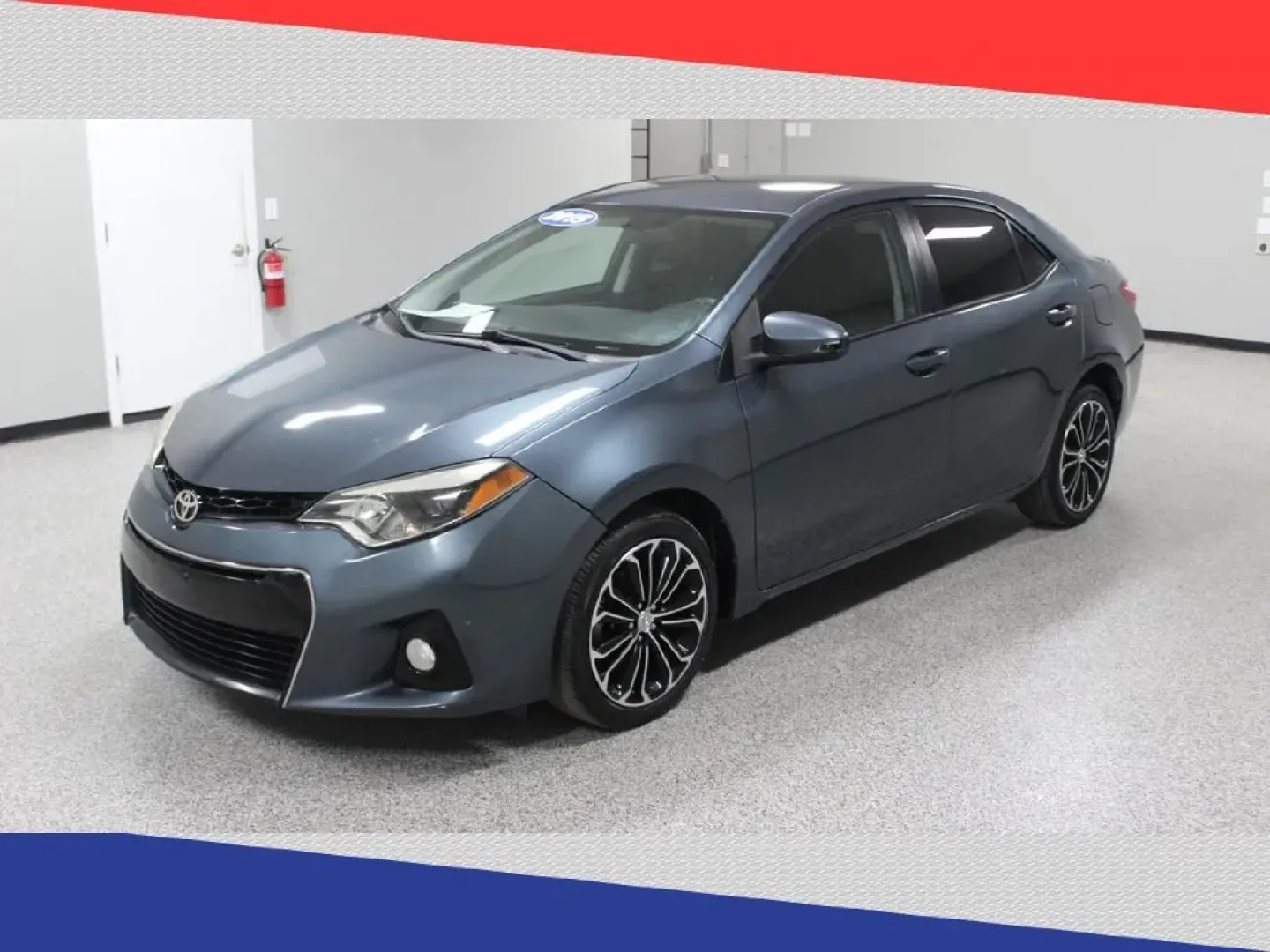 2015 Toyota Corolla L 4-Speed AT (2T1BURHE1FC) with an 1.8L L4 DOHC 16V engine, 4-Speed Automatic transmission, located at 5170 N La Cholla Blvd, Tucson, AZ, 85705, (520) 989-0282, 32.228245, -111.011742 - **Discover Your Perfect Commuter Companion: 2015 Toyota Corolla Sedan in Tucson, AZ!**<br /> <br /> Whether you're navigating the bustling streets of Tucson or embarking on weekend getaways to nearby attractions like Saguaro National Park, the 2015 Toyota Corolla is the quintessential sedan for toda - Photo#6