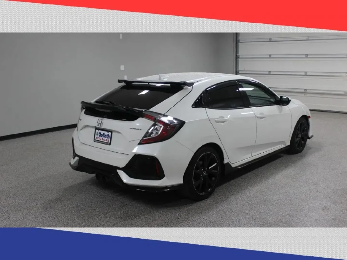 2017 Honda Civic Sport CVT (SHHFK7H48HU) with an 2.0L L4 DOHC 16V TURBO engine, CVT transmission, located at 5170 N La Cholla Blvd, Tucson, AZ, 85705, (520) 989-0282, 32.228245, -111.011742 - **Discover Your Perfect Daily Companion: 2017 Honda Civic Hatchback at Goliath Auto Sales**<br /> <br /> Are you searching for an affordable used car that blends style, efficiency, and versatility? Look no further than this **2017 Honda Civic Hatchback**, now available at **Goliath Auto Sales** in * - Photo#2