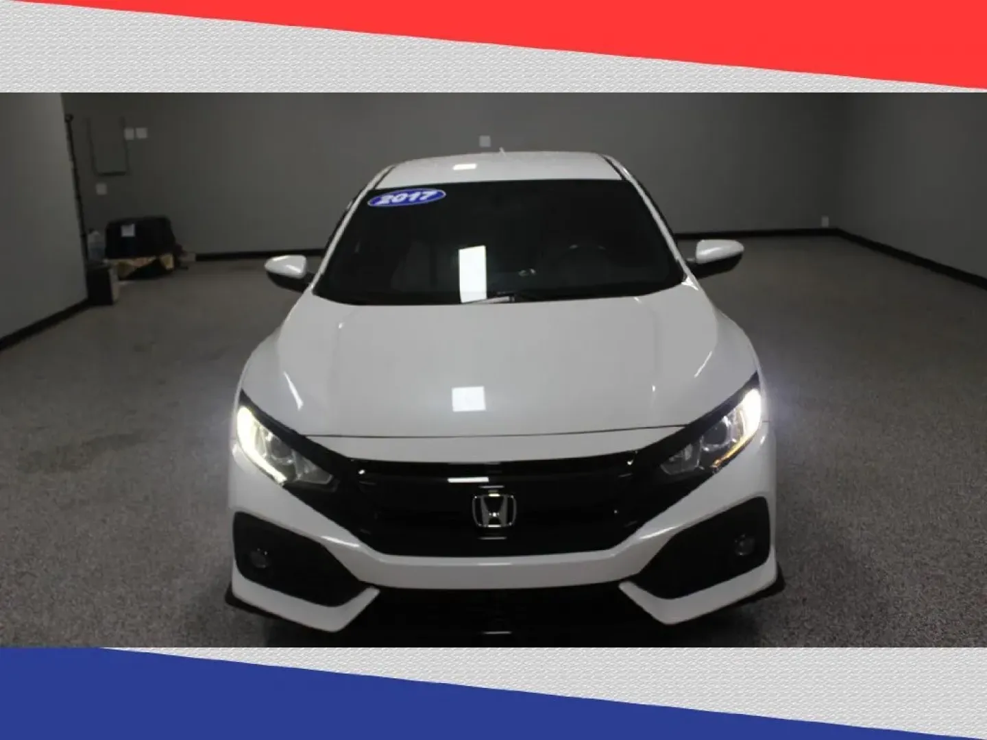 2017 Honda Civic Sport CVT (SHHFK7H48HU) with an 2.0L L4 DOHC 16V TURBO engine, CVT transmission, located at 5170 N La Cholla Blvd, Tucson, AZ, 85705, (520) 989-0282, 32.228245, -111.011742 - **Discover Your Perfect Daily Companion: 2017 Honda Civic Hatchback at Goliath Auto Sales**<br /> <br /> Are you searching for an affordable used car that blends style, efficiency, and versatility? Look no further than this **2017 Honda Civic Hatchback**, now available at **Goliath Auto Sales** in * - Photo#7