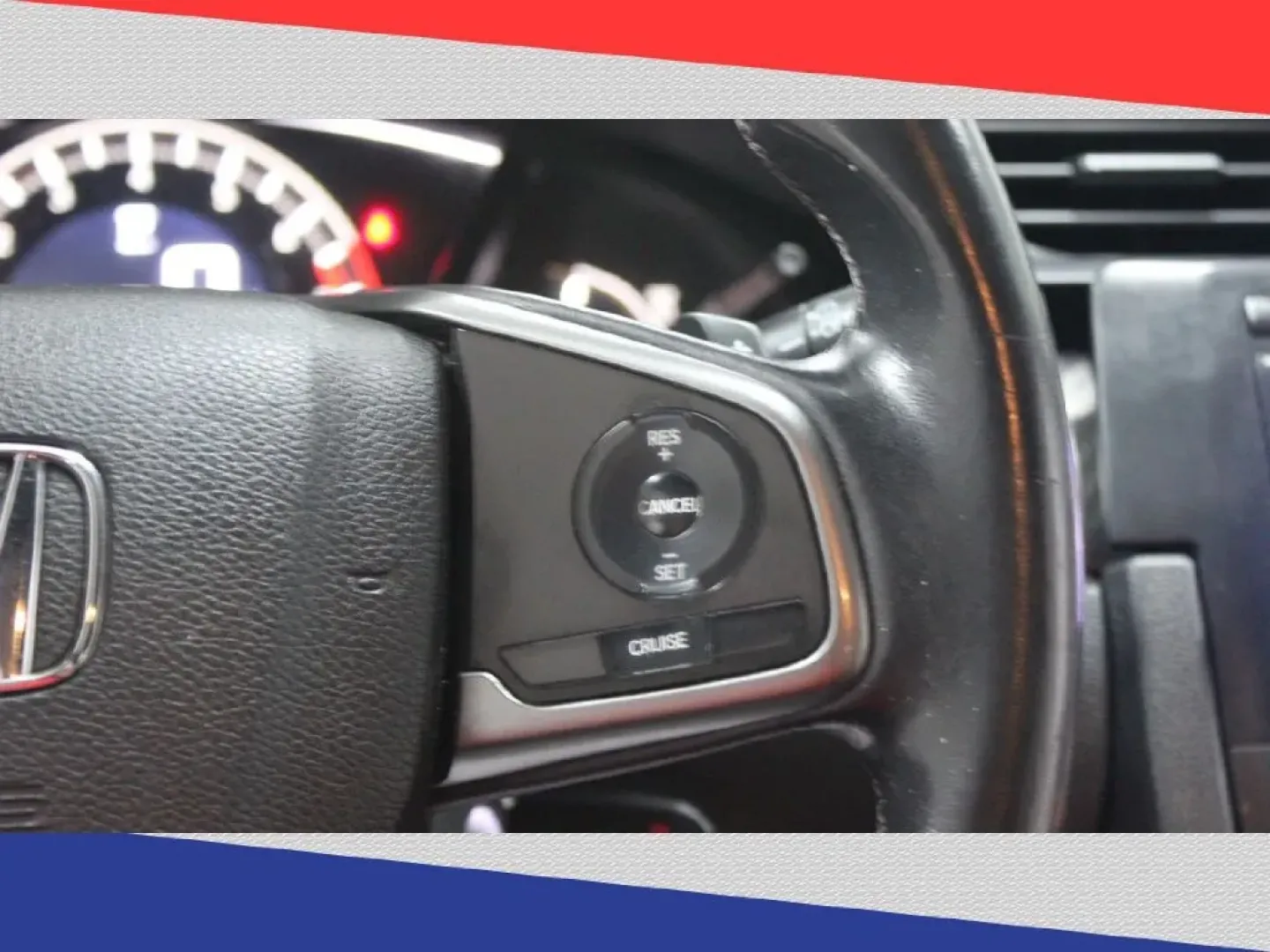 2017 Honda Civic Sport CVT (SHHFK7H48HU) with an 2.0L L4 DOHC 16V TURBO engine, CVT transmission, located at 5170 N La Cholla Blvd, Tucson, AZ, 85705, (520) 989-0282, 32.228245, -111.011742 - **Discover Your Perfect Daily Companion: 2017 Honda Civic Hatchback at Goliath Auto Sales**<br /> <br /> Are you searching for an affordable used car that blends style, efficiency, and versatility? Look no further than this **2017 Honda Civic Hatchback**, now available at **Goliath Auto Sales** in * - Photo#17