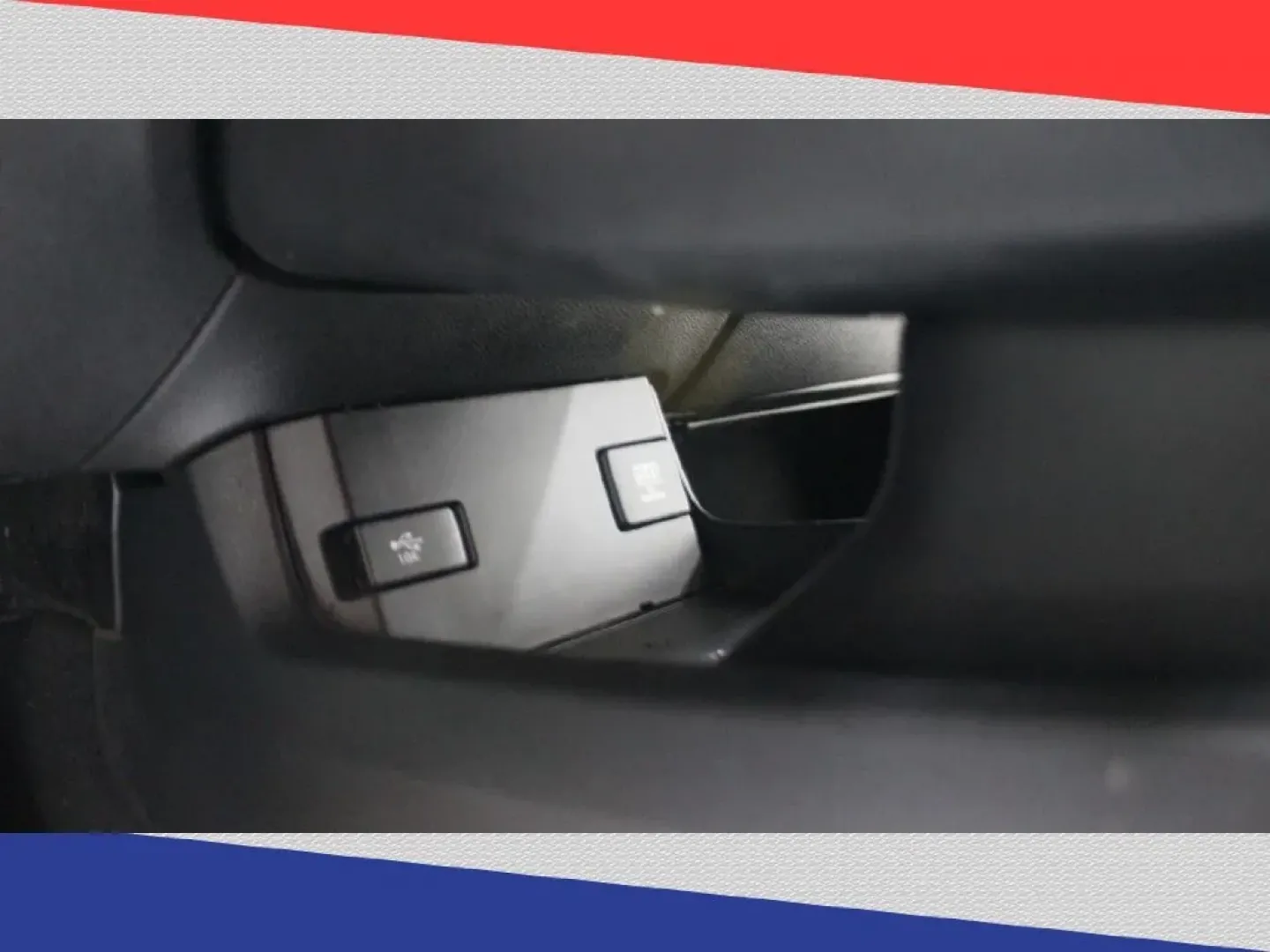 2017 Honda Civic Sport CVT (SHHFK7H48HU) with an 2.0L L4 DOHC 16V TURBO engine, CVT transmission, located at 5170 N La Cholla Blvd, Tucson, AZ, 85705, (520) 989-0282, 32.228245, -111.011742 - **Discover Your Perfect Daily Companion: 2017 Honda Civic Hatchback at Goliath Auto Sales**<br /> <br /> Are you searching for an affordable used car that blends style, efficiency, and versatility? Look no further than this **2017 Honda Civic Hatchback**, now available at **Goliath Auto Sales** in * - Photo#21