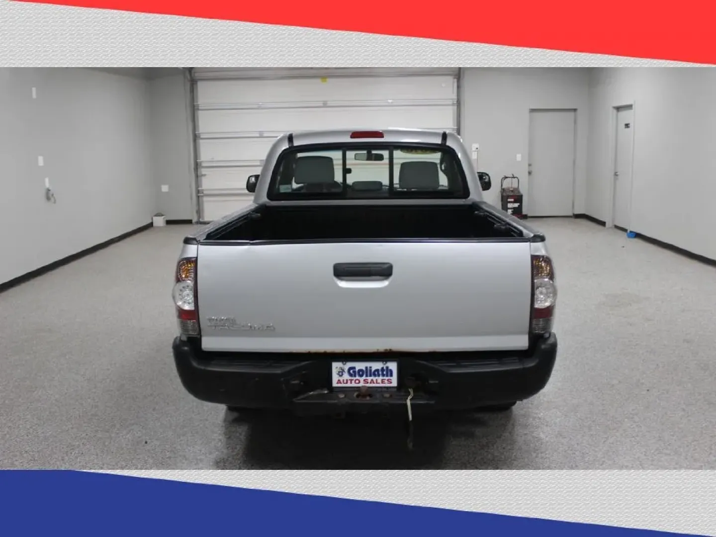 2010 Toyota Tacoma Regular Cab 2WD (5TENX4CN3AZ) with an 2.7L L4 DOHC 16V engine, 5-Speed Manual transmission, located at 5170 N La Cholla Blvd, Tucson, AZ, 85705, (520) 989-0282, 32.228245, -111.011742 - **Unleash Your Adventurous Spirit with the 2010 Toyota Tacoma at Goliath Auto Sales!**<br /> <br /> Are you ready to tackle both weekend adventures and daily commutes with ease? The 2010 Toyota Tacoma, available at Goliath Auto Sales in Tucson, AZ, is the perfect companion for those who crave reliab - Photo#3