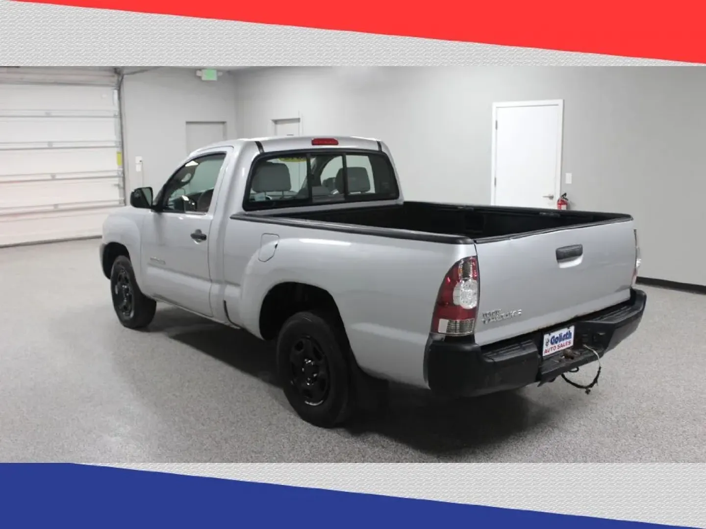 2010 Toyota Tacoma Regular Cab 2WD (5TENX4CN3AZ) with an 2.7L L4 DOHC 16V engine, 5-Speed Manual transmission, located at 5170 N La Cholla Blvd, Tucson, AZ, 85705, (520) 989-0282, 32.228245, -111.011742 - **Unleash Your Adventurous Spirit with the 2010 Toyota Tacoma at Goliath Auto Sales!**<br /> <br /> Are you ready to tackle both weekend adventures and daily commutes with ease? The 2010 Toyota Tacoma, available at Goliath Auto Sales in Tucson, AZ, is the perfect companion for those who crave reliab - Photo#4