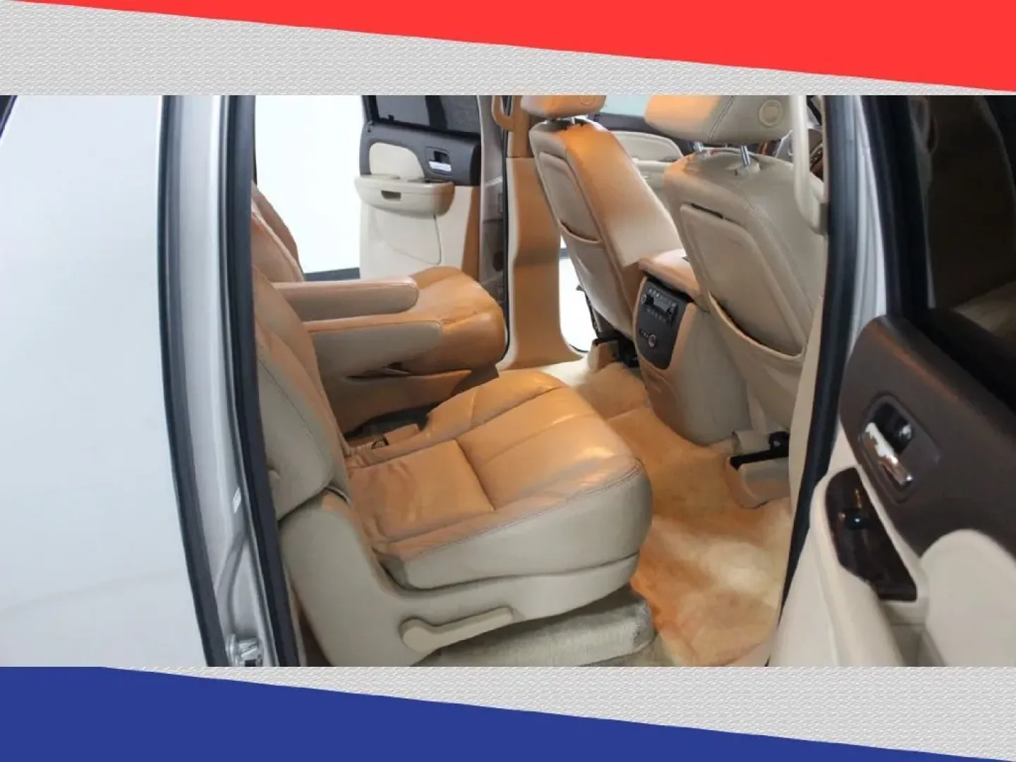 2007 GMC Yukon Denali XL AWD (1GKFK66887J) with an 6.2L V8 OHV 16V engine, 4-Speed Automatic Overdrive transmission, located at 5170 N La Cholla Blvd, Tucson, AZ, 85705, (520) 989-0282, 32.228245, -111.011742 - **Adventure Awaits with this 2007 GMC Yukon Denali Perfect for Family Road Trips or Weekend Getaways!**<br /> <br /> If you're searching for a space that balances luxury with utility, look no further than this stunning 2007 GMC Yukon Denali. Perfectly crafted for families, adventurers, and anyone w - Photo#35