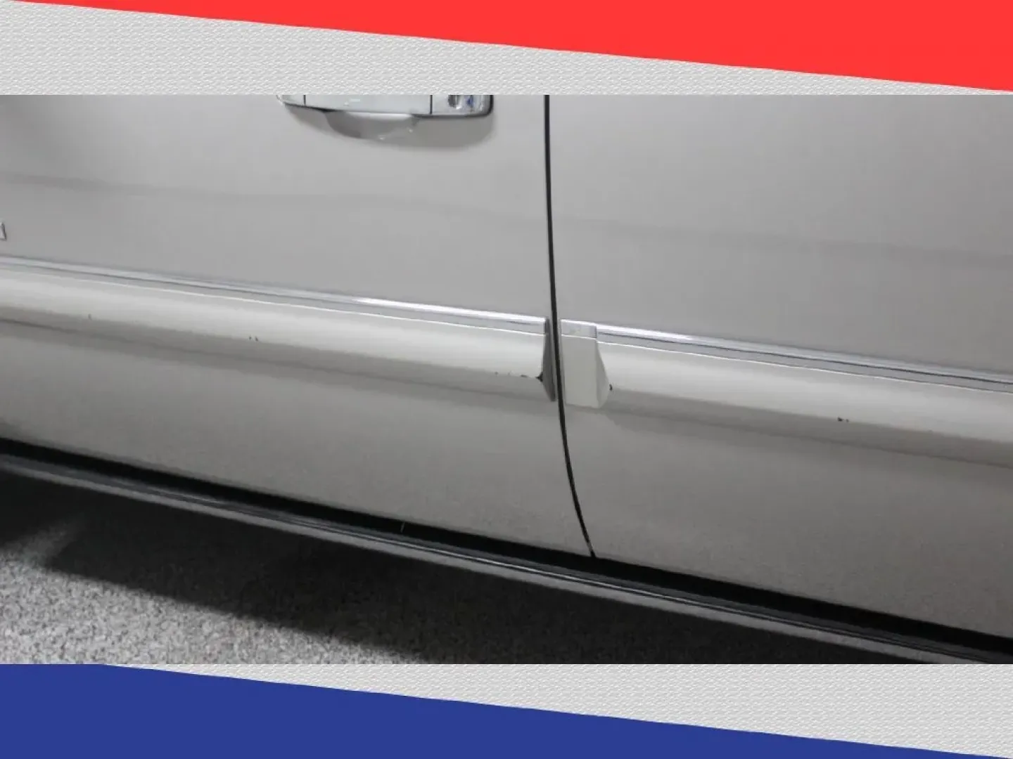 2007 GMC Yukon Denali XL AWD (1GKFK66887J) with an 6.2L V8 OHV 16V engine, 4-Speed Automatic Overdrive transmission, located at 5170 N La Cholla Blvd, Tucson, AZ, 85705, (520) 989-0282, 32.228245, -111.011742 - **Adventure Awaits with this 2007 GMC Yukon Denali Perfect for Family Road Trips or Weekend Getaways!**<br /> <br /> If you're searching for a space that balances luxury with utility, look no further than this stunning 2007 GMC Yukon Denali. Perfectly crafted for families, adventurers, and anyone w - Photo#44