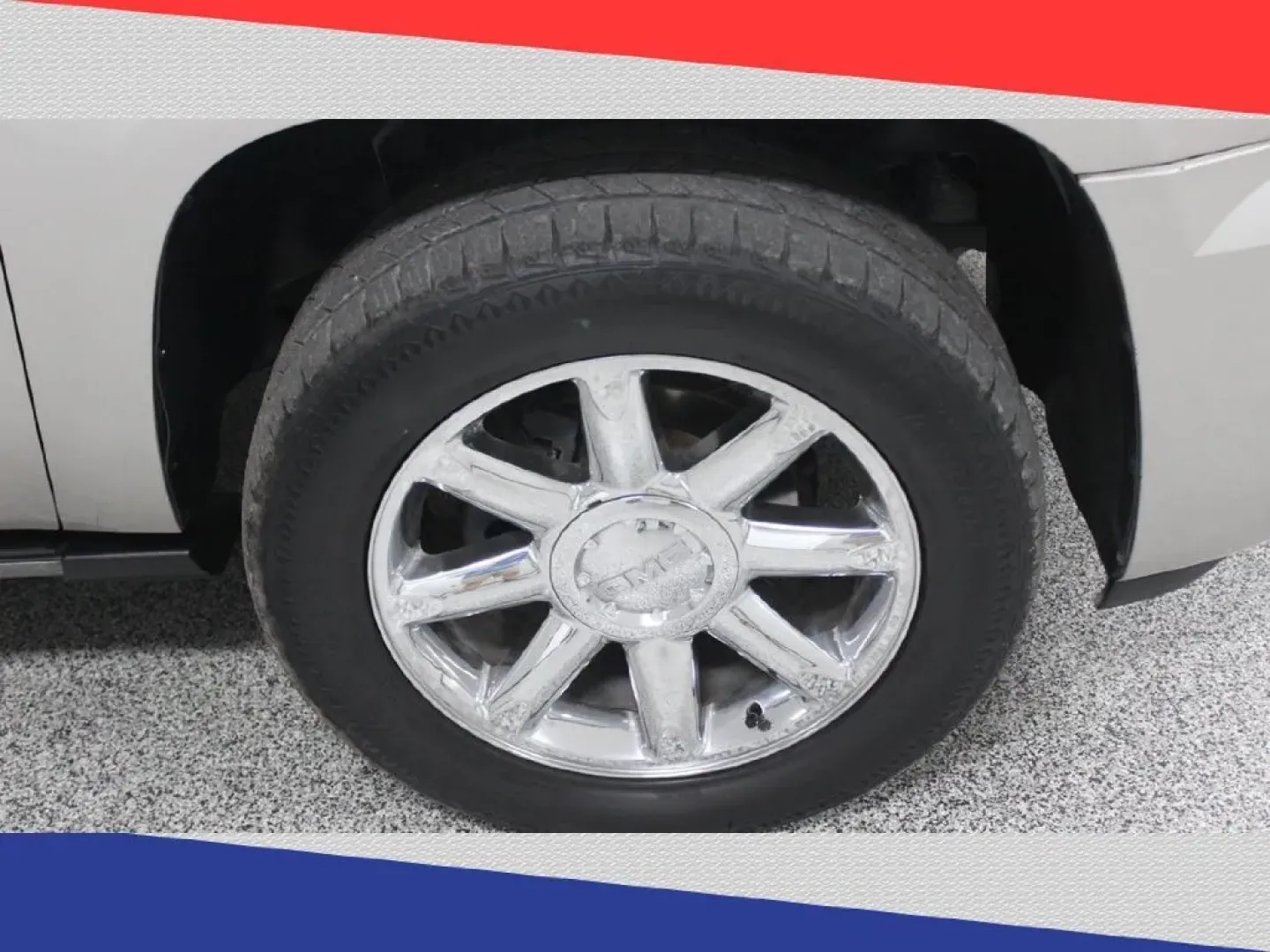 2007 GMC Yukon Denali XL AWD (1GKFK66887J) with an 6.2L V8 OHV 16V engine, 4-Speed Automatic Overdrive transmission, located at 5170 N La Cholla Blvd, Tucson, AZ, 85705, (520) 989-0282, 32.228245, -111.011742 - **Adventure Awaits with this 2007 GMC Yukon Denali Perfect for Family Road Trips or Weekend Getaways!**<br /> <br /> If you're searching for a space that balances luxury with utility, look no further than this stunning 2007 GMC Yukon Denali. Perfectly crafted for families, adventurers, and anyone w - Photo#45