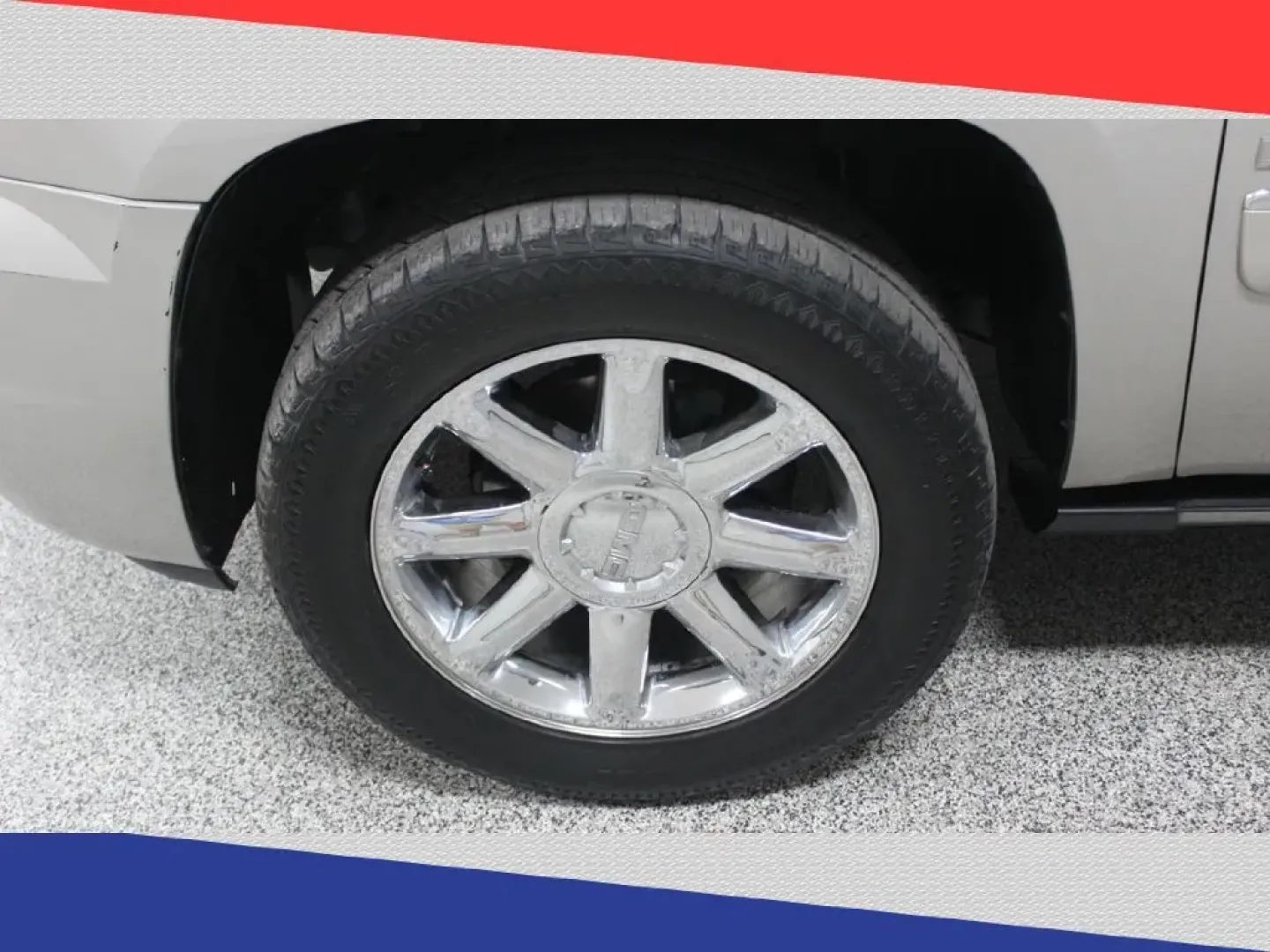 2007 GMC Yukon Denali XL AWD (1GKFK66887J) with an 6.2L V8 OHV 16V engine, 4-Speed Automatic Overdrive transmission, located at 5170 N La Cholla Blvd, Tucson, AZ, 85705, (520) 989-0282, 32.228245, -111.011742 - **Adventure Awaits with this 2007 GMC Yukon Denali Perfect for Family Road Trips or Weekend Getaways!**<br /> <br /> If you're searching for a space that balances luxury with utility, look no further than this stunning 2007 GMC Yukon Denali. Perfectly crafted for families, adventurers, and anyone w - Photo#48