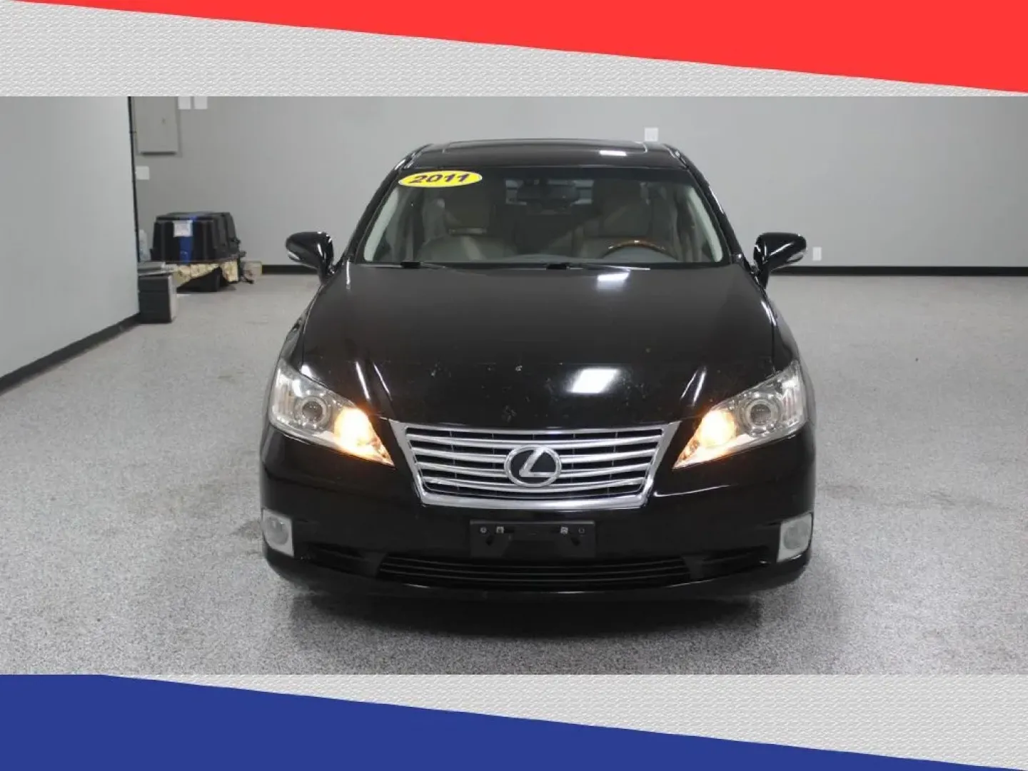 2011 Lexus ES 350 Sedan (JTHBK1EGXB2) with an 3.5L V6 DOHC 24V engine, 6-Speed Automatic transmission, located at 5170 N La Cholla Blvd, Tucson, AZ, 85705, (520) 989-0282, 32.228245, -111.011742 - **Elevate Your Daily Drive with the 2011 Lexus ES 350: Comfort and Performance Awaits!**<br /> <br /> Are you in search of a refined vehicle that seamlessly blends comfort and performance for your daily commutes or weekend getaways? Look no further than the stunning 2011 Lexus ES 350 available at Go - Photo#6