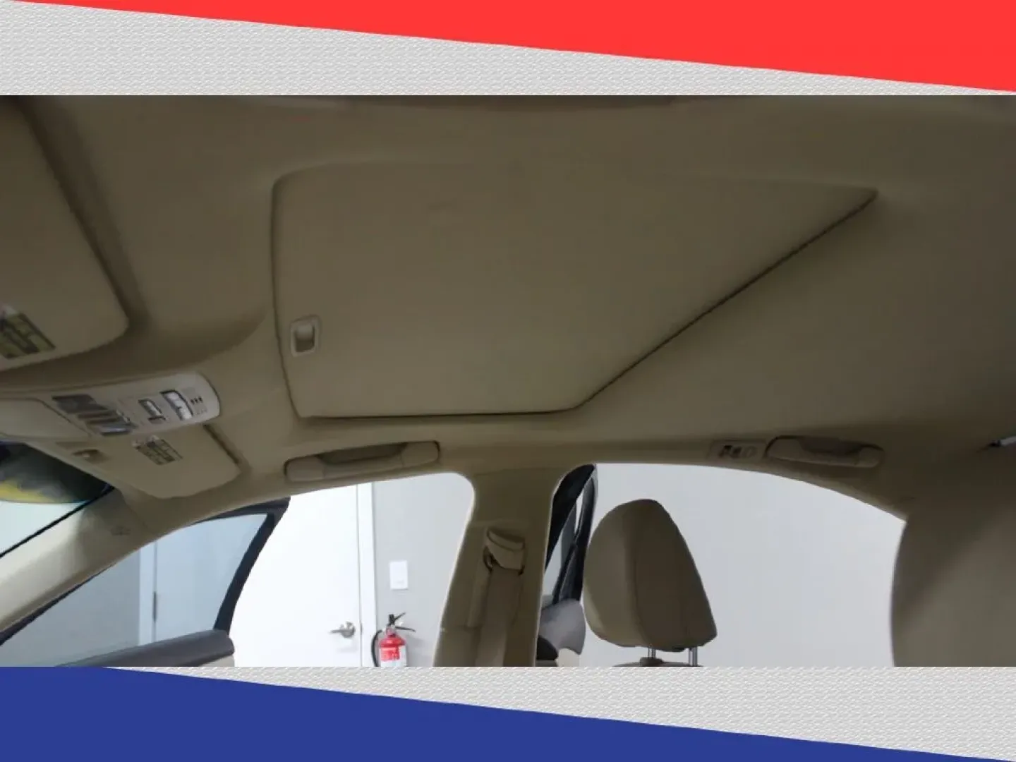 2011 Lexus ES 350 Sedan (JTHBK1EGXB2) with an 3.5L V6 DOHC 24V engine, 6-Speed Automatic transmission, located at 5170 N La Cholla Blvd, Tucson, AZ, 85705, (520) 989-0282, 32.228245, -111.011742 - **Elevate Your Daily Drive with the 2011 Lexus ES 350: Comfort and Performance Awaits!**<br /> <br /> Are you in search of a refined vehicle that seamlessly blends comfort and performance for your daily commutes or weekend getaways? Look no further than the stunning 2011 Lexus ES 350 available at Go - Photo#21