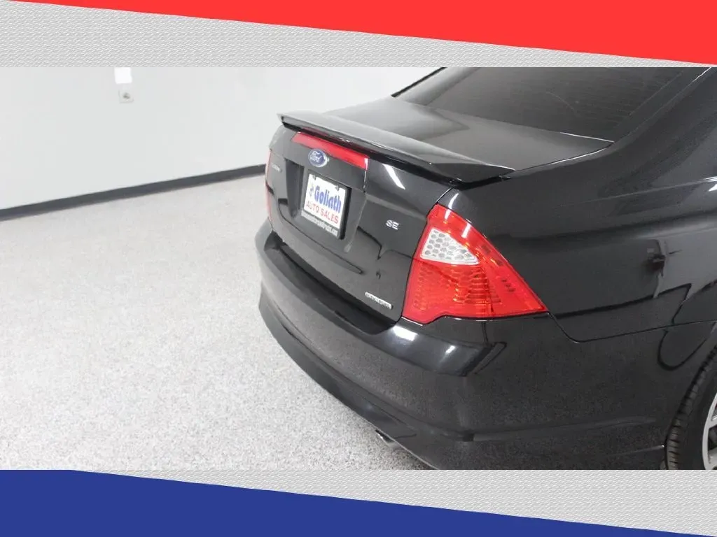 2012 Ford Fusion SE (3FAHP0HG3CR) with an 3.0L V6 DOHC 24V engine, Automatic transmission, located at 5170 N La Cholla Blvd, Tucson, AZ, 85705, (520) 989-0282, 32.228245, -111.011742 - **Experience the Perfect Blend of Style and Comfort with the 2012 Ford Fusion at Goliath Auto Sales!**<br /> <br /> Are you in search of a quality pre-owned vehicle that perfectly complements your busy lifestyle? Look no further than this stunning 2012 Ford Fusion, available now at Goliath Auto Sale - Photo#23