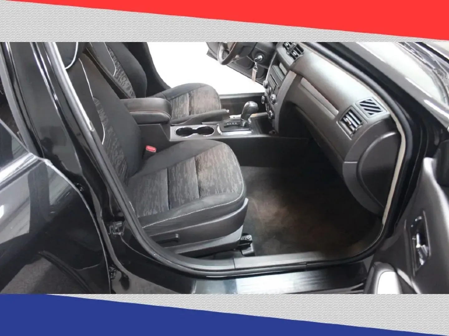 2012 Ford Fusion SE (3FAHP0HG3CR) with an 3.0L V6 DOHC 24V engine, Automatic transmission, located at 5170 N La Cholla Blvd, Tucson, AZ, 85705, (520) 989-0282, 32.228245, -111.011742 - **Experience the Perfect Blend of Style and Comfort with the 2012 Ford Fusion at Goliath Auto Sales!**<br /> <br /> Are you in search of a quality pre-owned vehicle that perfectly complements your busy lifestyle? Look no further than this stunning 2012 Ford Fusion, available now at Goliath Auto Sale - Photo#25