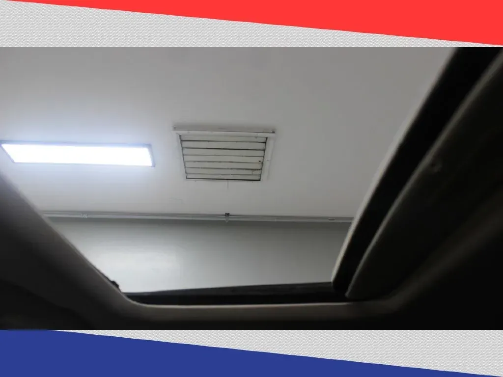 2012 Ford Fusion SE (3FAHP0HG3CR) with an 3.0L V6 DOHC 24V engine, Automatic transmission, located at 5170 N La Cholla Blvd, Tucson, AZ, 85705, (520) 989-0282, 32.228245, -111.011742 - **Experience the Perfect Blend of Style and Comfort with the 2012 Ford Fusion at Goliath Auto Sales!**<br /> <br /> Are you in search of a quality pre-owned vehicle that perfectly complements your busy lifestyle? Look no further than this stunning 2012 Ford Fusion, available now at Goliath Auto Sale - Photo#28