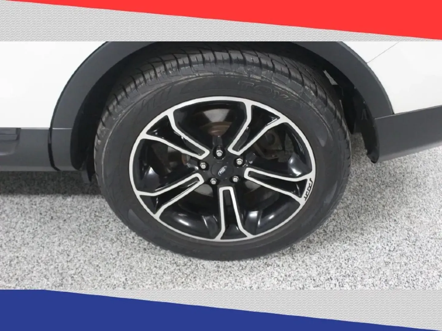 2015 Ford Explorer Sport 4WD (1FM5K8GT3FG) with an 3.5L V6 DOHC 24V engine, 6-Speed Automatic transmission, located at 5170 N La Cholla Blvd, Tucson, AZ, 85705, (520) 989-0282, 32.228245, -111.011742 - ### Discover Adventure with the 2015 Ford Explorer at Goliath Auto Sales!<br /> <br /> Are you ready to elevate your family's next road trip or weekend adventure? Look no further than this **2015 Ford Explorer**, available now at **Goliath Auto Sales** in beautiful **Tucson, AZ**. This pre-owned SUV - Photo#42