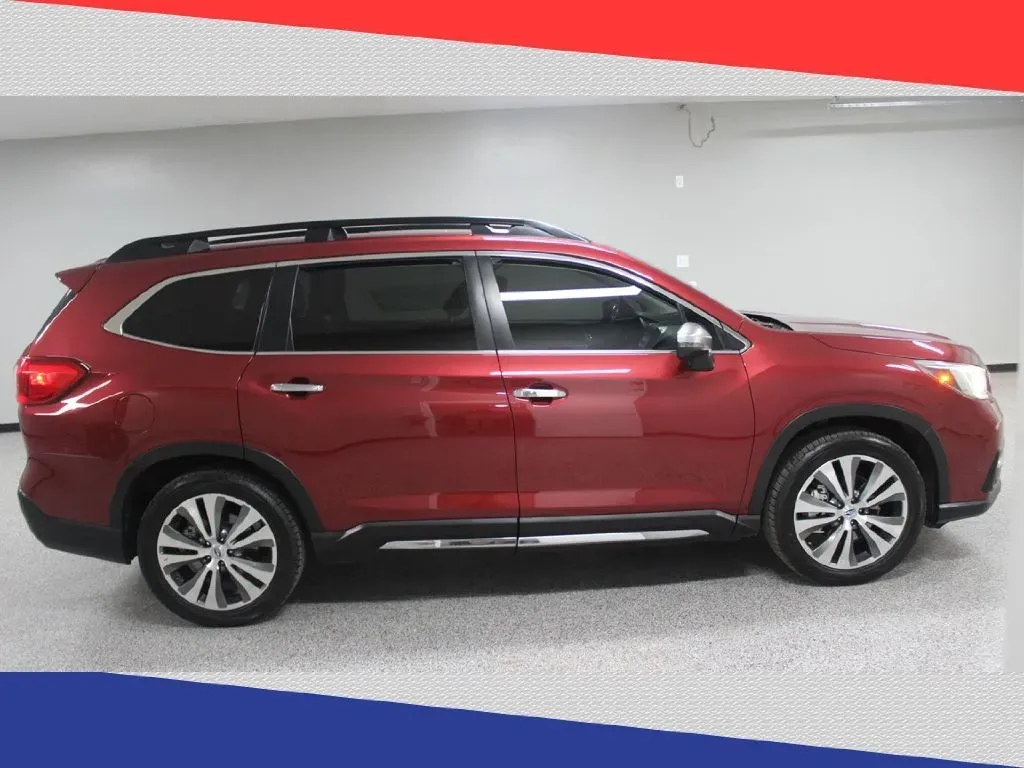 2019 Subaru Ascent Touring 7-Passenger (4S4WMARD1K3) with an 2.4L L4 DOHC 16V engine, CVT transmission, located at 5170 N La Cholla Blvd, Tucson, AZ, 85705, (520) 989-0282, 32.228245, -111.011742 - **Explore the Open Road in the 2019 Subaru Ascent Your Family Adventure Awaits!**<br /> <br /> Are you ready to elevate your family's adventures? The 2019 Subaru Ascent is the ultimate vehicle for growing families who love to explore! With its spacious interior, advanced safety features, and impres - Photo#1