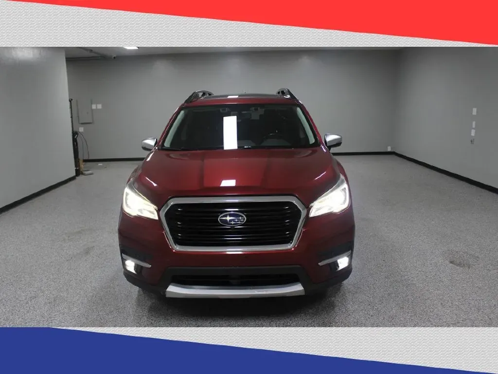 2019 Subaru Ascent Touring 7-Passenger (4S4WMARD1K3) with an 2.4L L4 DOHC 16V engine, CVT transmission, located at 5170 N La Cholla Blvd, Tucson, AZ, 85705, (520) 989-0282, 32.228245, -111.011742 - **Explore the Open Road in the 2019 Subaru Ascent Your Family Adventure Awaits!**<br /> <br /> Are you ready to elevate your family's adventures? The 2019 Subaru Ascent is the ultimate vehicle for growing families who love to explore! With its spacious interior, advanced safety features, and impres - Photo#6