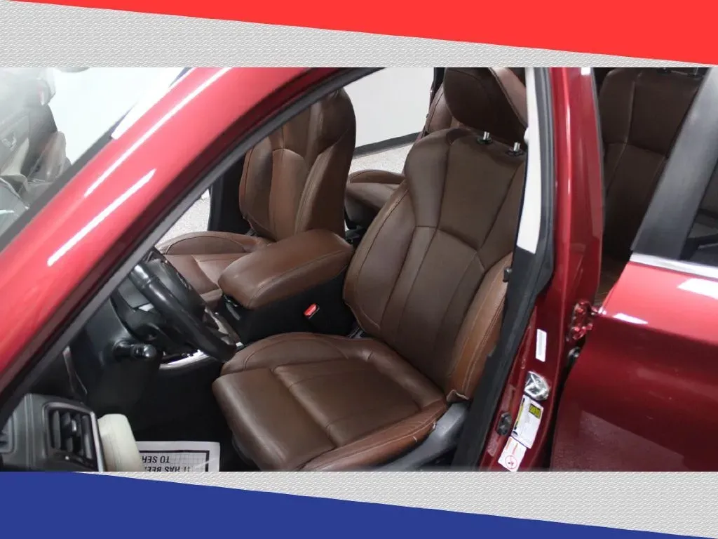 2019 Subaru Ascent Touring 7-Passenger (4S4WMARD1K3) with an 2.4L L4 DOHC 16V engine, CVT transmission, located at 5170 N La Cholla Blvd, Tucson, AZ, 85705, (520) 989-0282, 32.228245, -111.011742 - **Explore the Open Road in the 2019 Subaru Ascent Your Family Adventure Awaits!**<br /> <br /> Are you ready to elevate your family's adventures? The 2019 Subaru Ascent is the ultimate vehicle for growing families who love to explore! With its spacious interior, advanced safety features, and impres - Photo#11