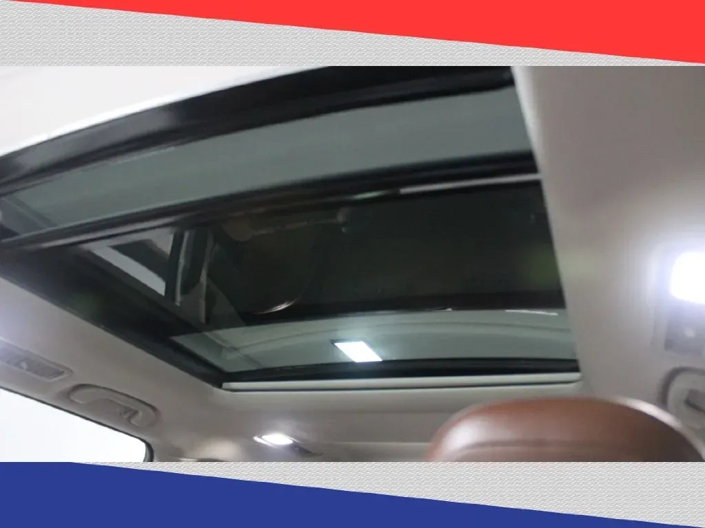 2019 Subaru Ascent Touring 7-Passenger (4S4WMARD1K3) with an 2.4L L4 DOHC 16V engine, CVT transmission, located at 5170 N La Cholla Blvd, Tucson, AZ, 85705, (520) 989-0282, 32.228245, -111.011742 - **Explore the Open Road in the 2019 Subaru Ascent Your Family Adventure Awaits!**<br /> <br /> Are you ready to elevate your family's adventures? The 2019 Subaru Ascent is the ultimate vehicle for growing families who love to explore! With its spacious interior, advanced safety features, and impres - Photo#26