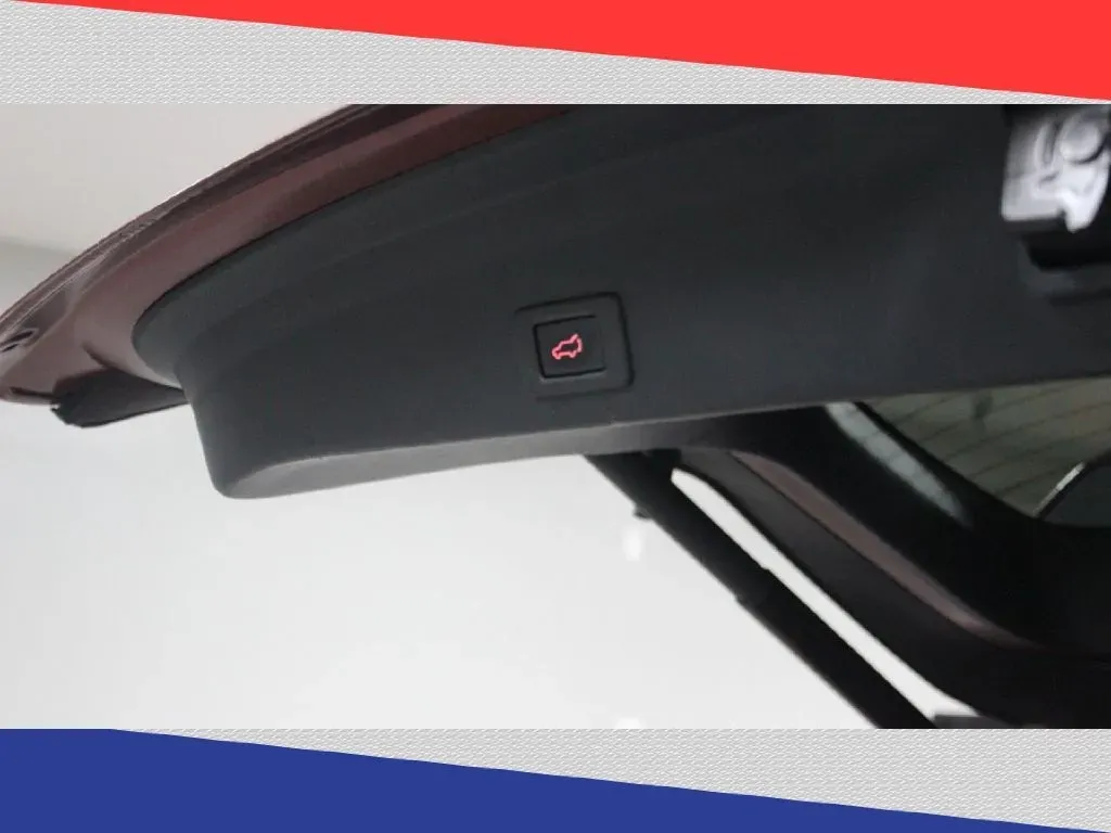 2019 Subaru Ascent Touring 7-Passenger (4S4WMARD1K3) with an 2.4L L4 DOHC 16V engine, CVT transmission, located at 5170 N La Cholla Blvd, Tucson, AZ, 85705, (520) 989-0282, 32.228245, -111.011742 - **Explore the Open Road in the 2019 Subaru Ascent Your Family Adventure Awaits!**<br /> <br /> Are you ready to elevate your family's adventures? The 2019 Subaru Ascent is the ultimate vehicle for growing families who love to explore! With its spacious interior, advanced safety features, and impres - Photo#33