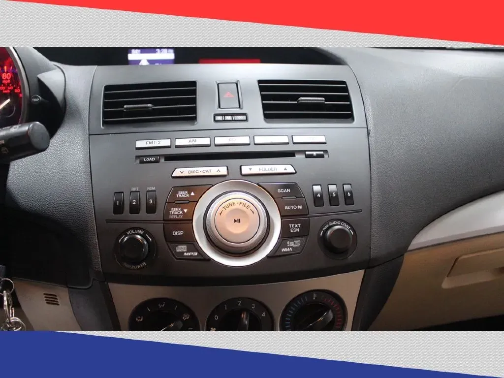 2011 Mazda MAZDA3 s Sport 5-Door (JM1BL1K6XB1) with an 2.5L L4 DOHC 16V engine, Automatic transmission, located at 5170 N La Cholla Blvd, Tucson, AZ, 85705, (520) 989-0282, 32.228245, -111.011742 - Explore the open road and elevate your driving experience with this exceptional 2011 Mazda MAZDA3 hatchback, now available at Goliath Auto Sales in Tucson, AZ. Perfect for urban commuters and weekend adventurers alike, this reliable and stylish hatchback combines impressive fuel efficiency with vers - Photo#18